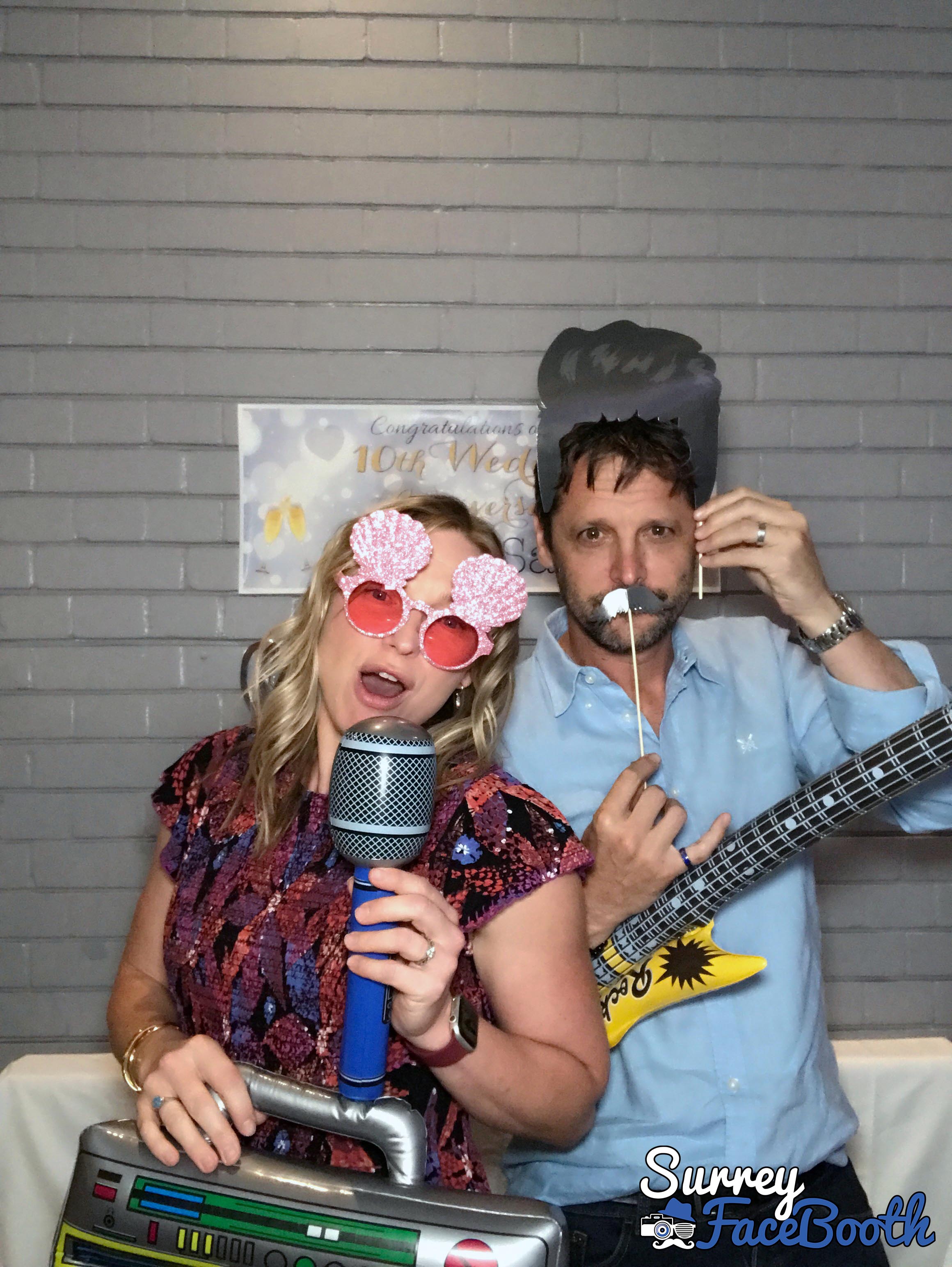 Chris & Sarah's 10th Wedding Anniversary | View more photos from the event at galleries.surreyfacebooth.co.uk/u/Surrey-FaceBooth/Chris-Sarahs-10th-Wedding-Anniversary