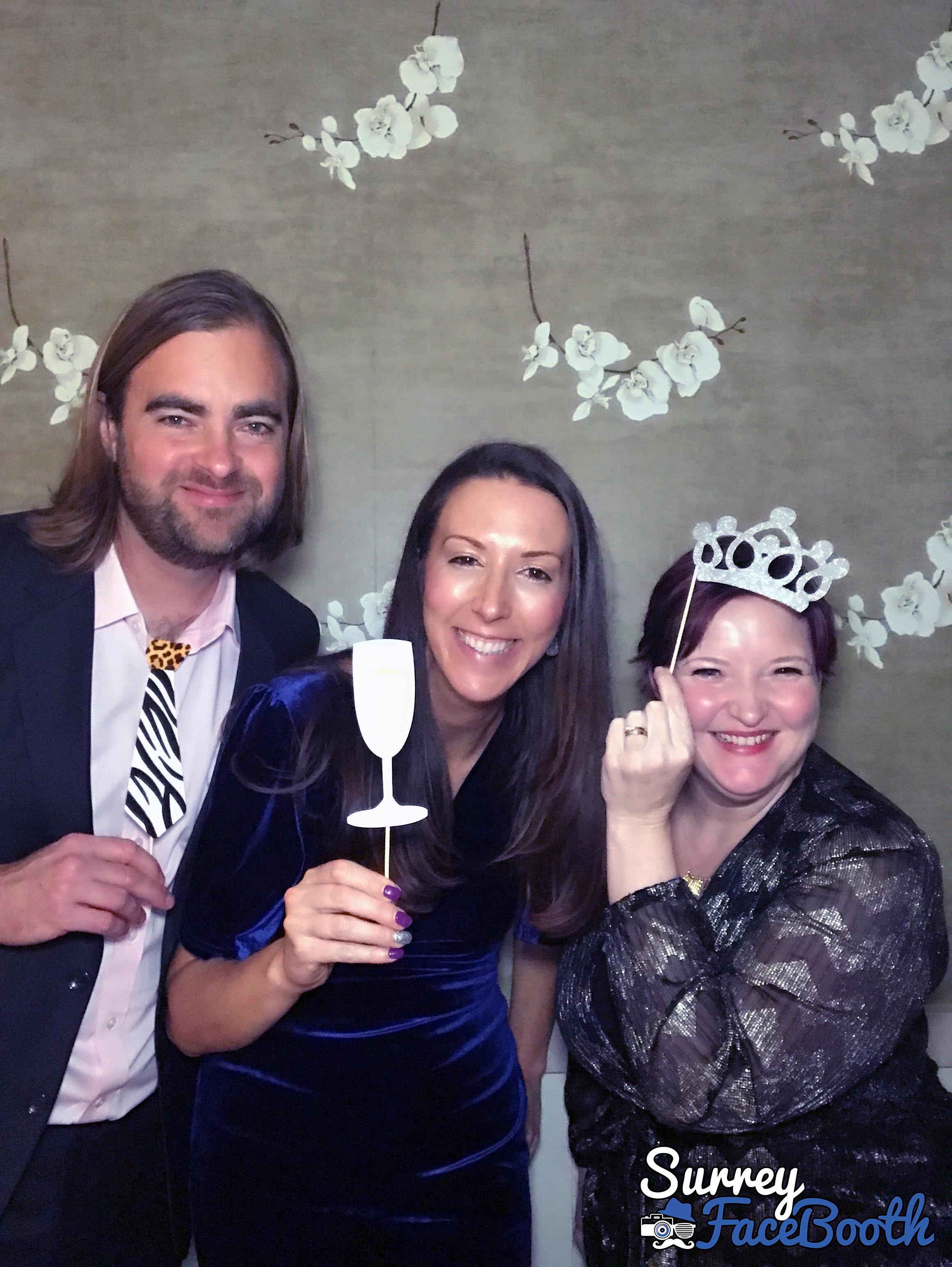  Daniel & Vicky's Wedding | View more photos from the event at galleries.surreyfacebooth.co.uk/u/Surrey-FaceBooth/Daniel-Vickys-Wedding