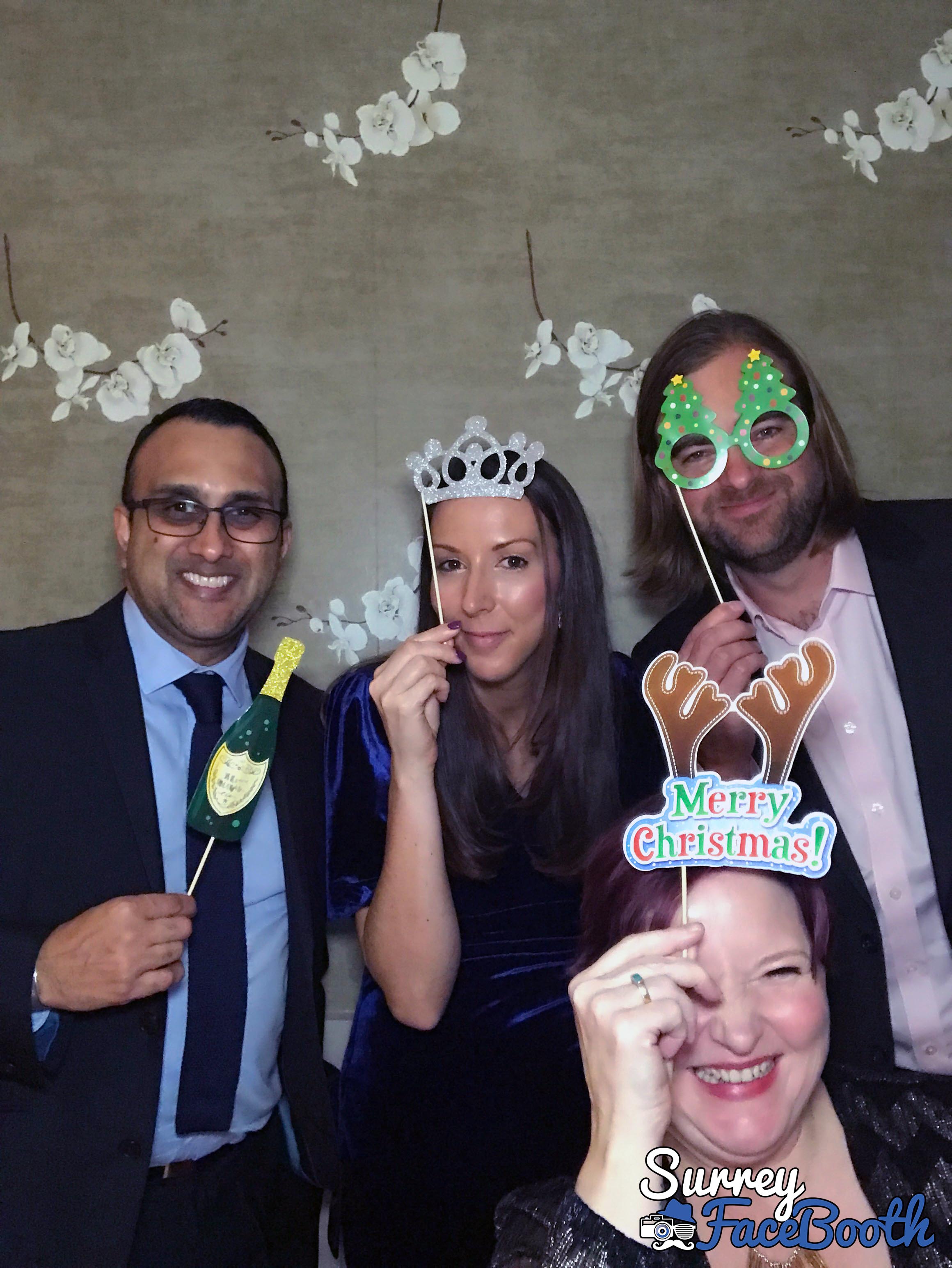  Daniel & Vicky's Wedding | View more photos from the event at galleries.surreyfacebooth.co.uk/u/Surrey-FaceBooth/Daniel-Vickys-Wedding