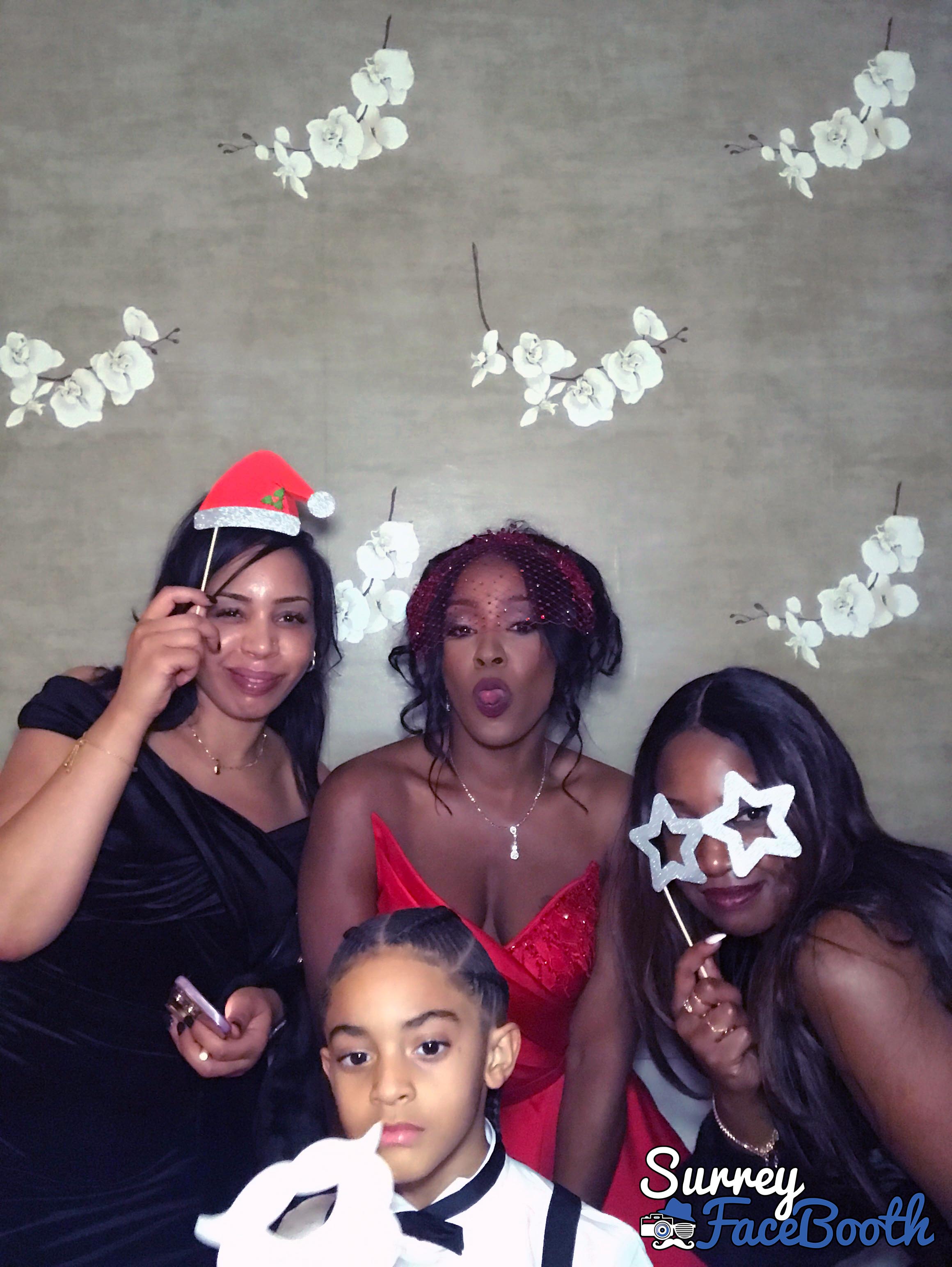  Daniel & Vicky's Wedding | View more photos from the event at galleries.surreyfacebooth.co.uk/u/Surrey-FaceBooth/Daniel-Vickys-Wedding
