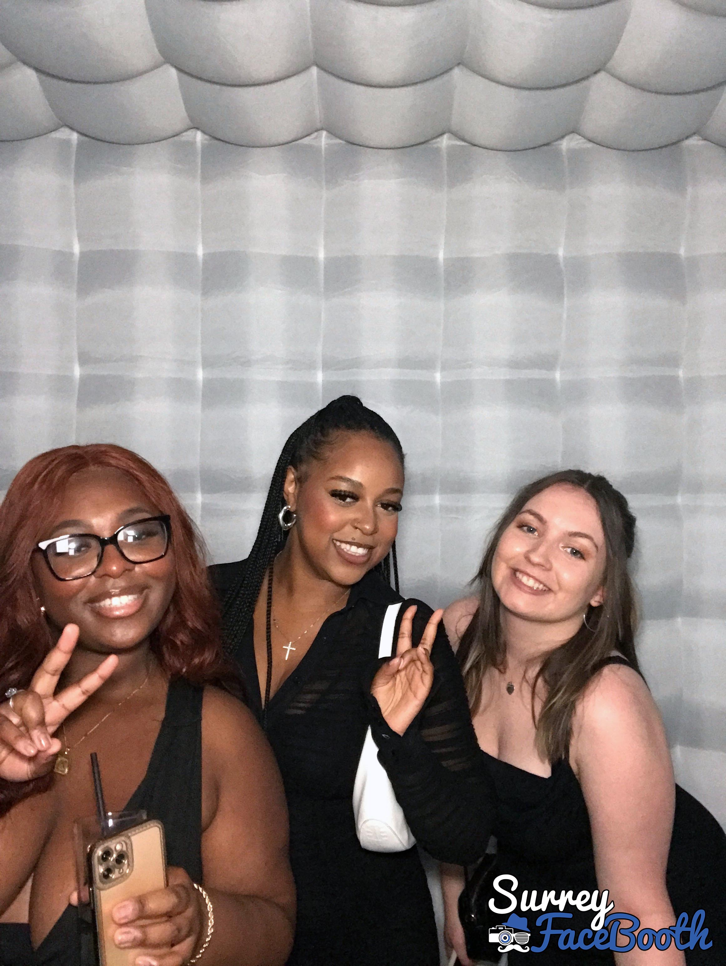 Jas' Birthday Bash | View more photos from the event at galleries.surreyfacebooth.co.uk/u/Surrey-FaceBooth/Jas-Birthday-Bash