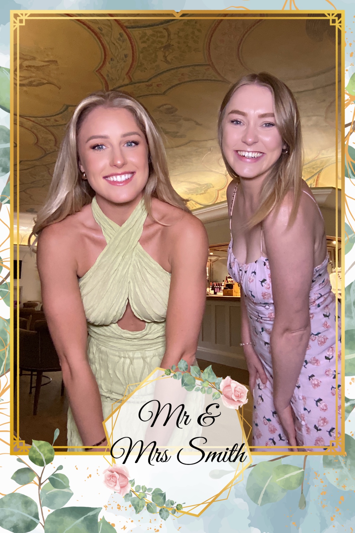 Lauren & Chris' Wedding | View more photos from the event at galleries.surreyfacebooth.co.uk/u/Surrey-FaceBooth/Lauren-Chris-Wedding