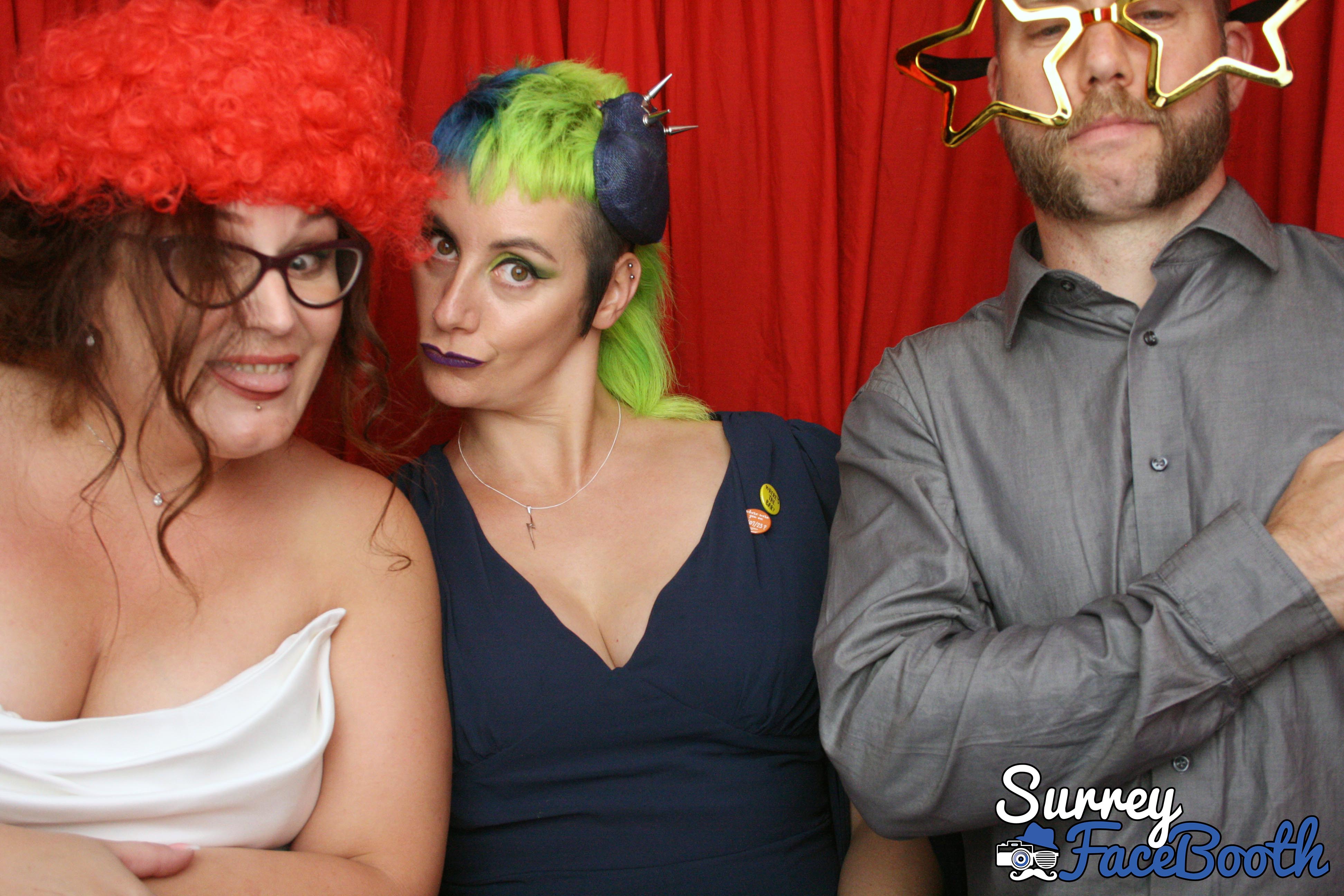 Melanie & Edward's Wedding | View more photos from the event at galleries.surreyfacebooth.co.uk/u/Surrey-FaceBooth/Melanie-Edwards-Wedding