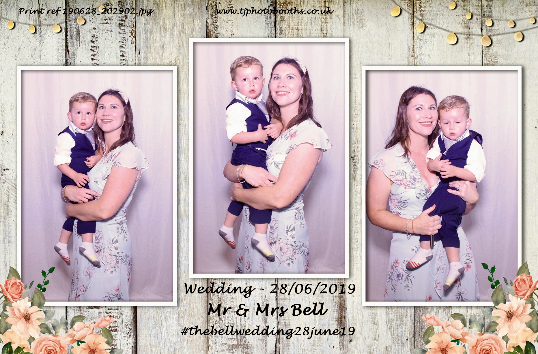 Mr & Mrs Bell | View more photos from the event at gallery.tjphotobooths.co.uk/u/TJPhotobooths/Mr-Mrs-Bell