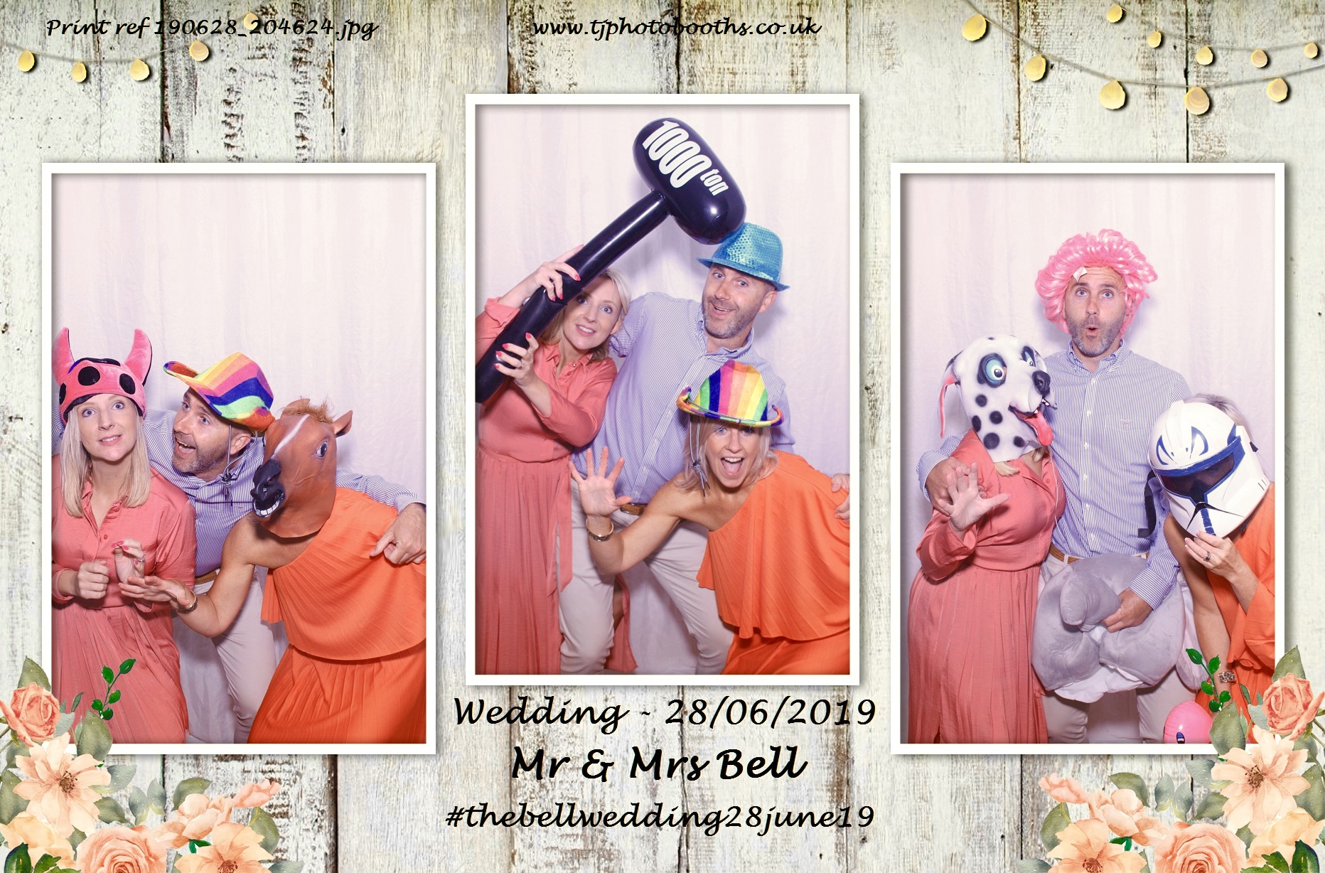 Mr & Mrs Bell | View more photos from the event at gallery.tjphotobooths.co.uk/u/TJPhotobooths/Mr-Mrs-Bell