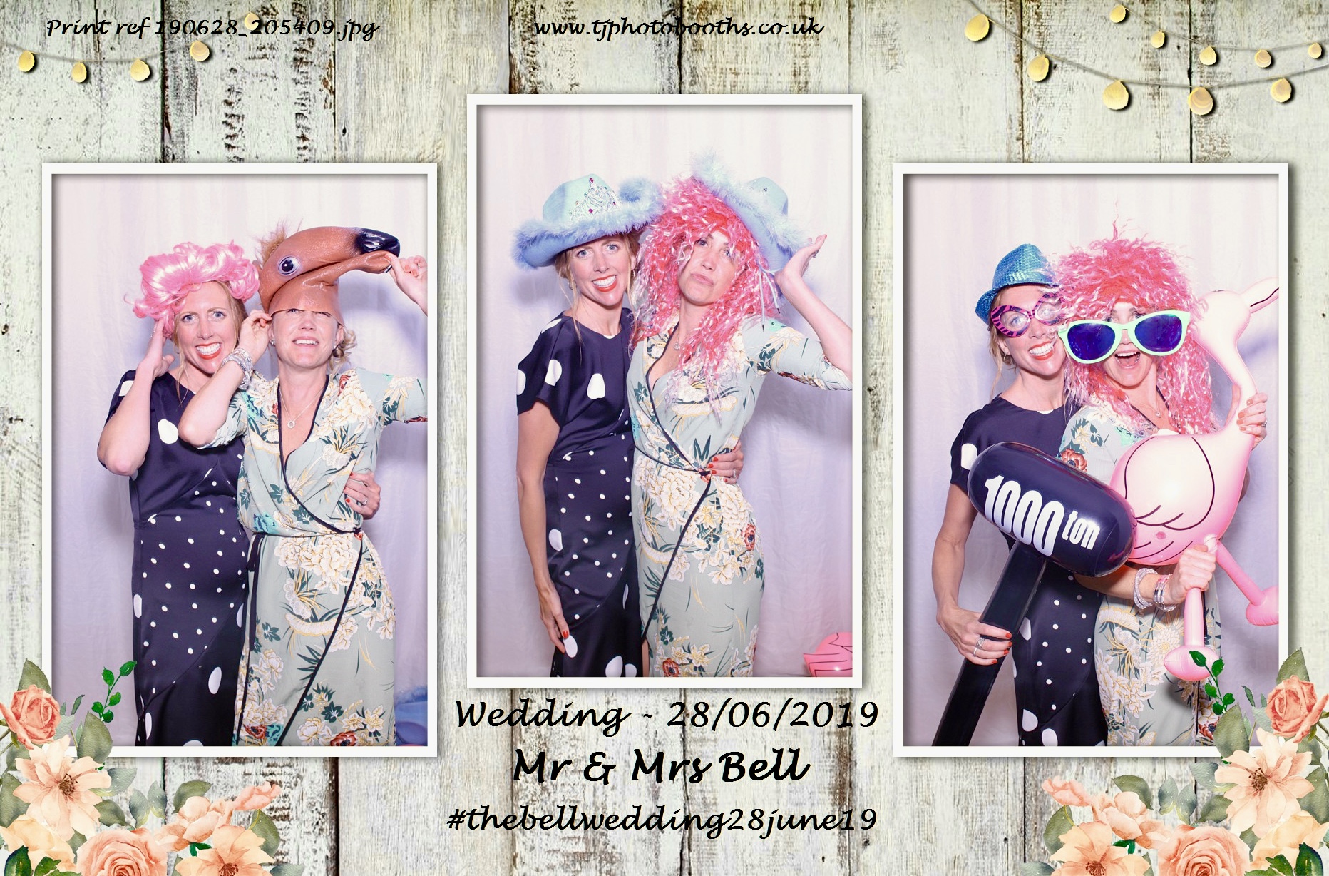 Mr & Mrs Bell | View more photos from the event at gallery.tjphotobooths.co.uk/u/TJPhotobooths/Mr-Mrs-Bell