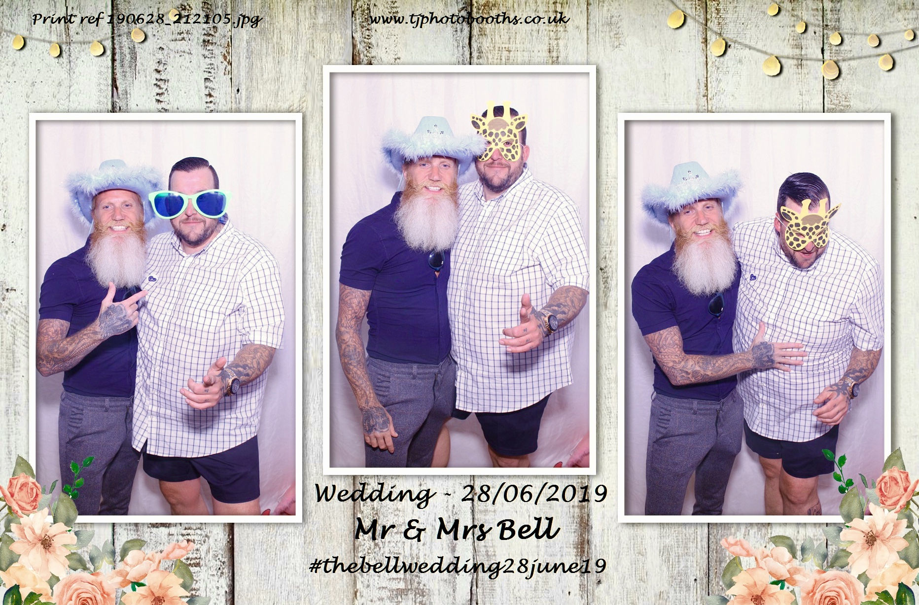 Mr & Mrs Bell | View more photos from the event at gallery.tjphotobooths.co.uk/u/TJPhotobooths/Mr-Mrs-Bell