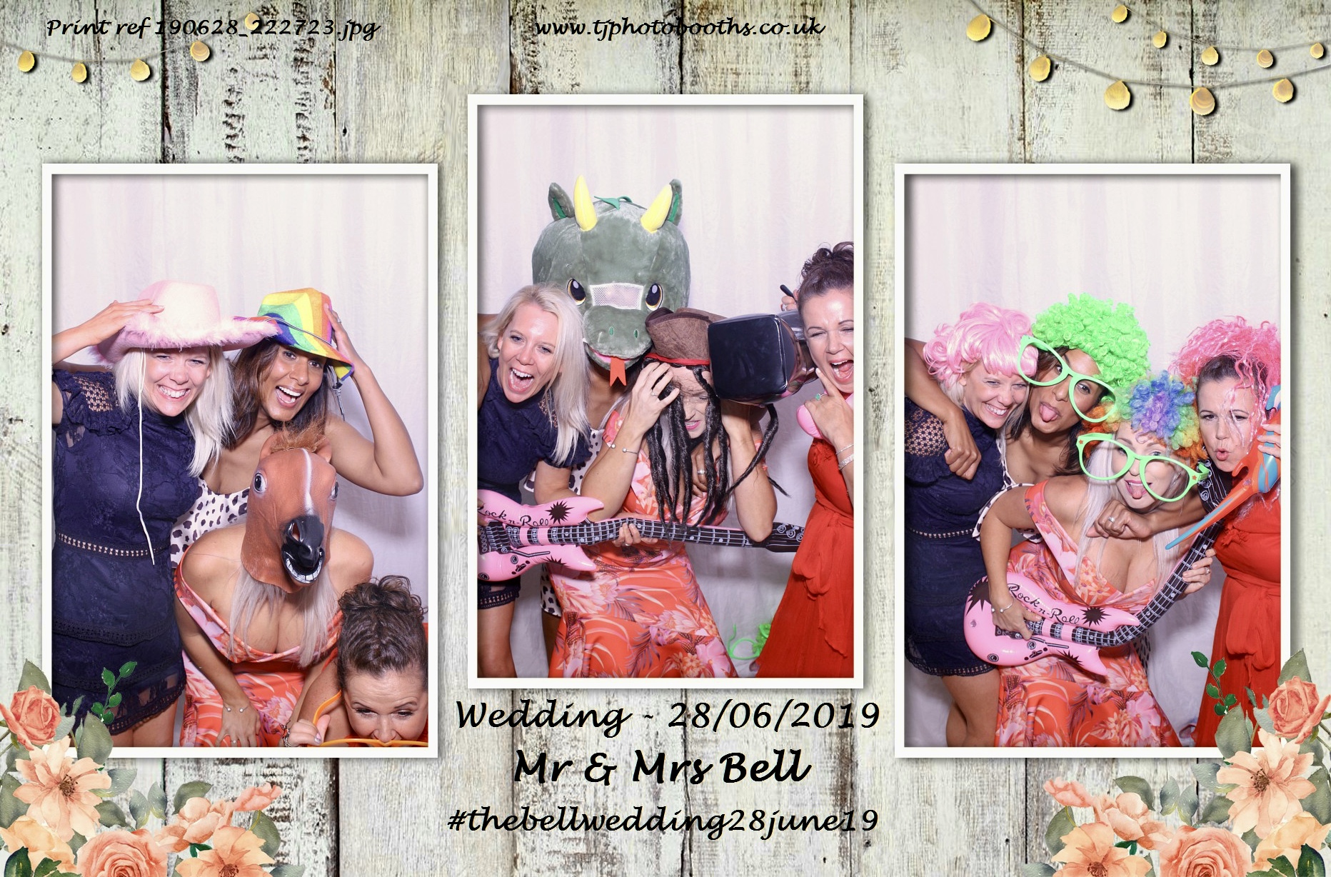 Mr & Mrs Bell | View more photos from the event at gallery.tjphotobooths.co.uk/u/TJPhotobooths/Mr-Mrs-Bell