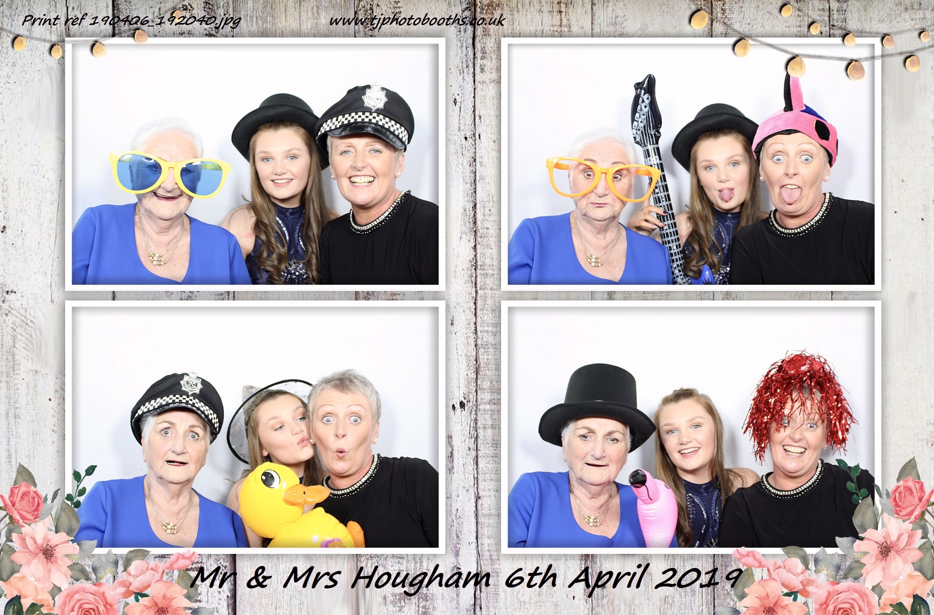 Mr & Mrs Hougham | View more photos from the event at gallery.tjphotobooths.co.uk/u/TJPhotobooths/Mr-Mrs-Hougham