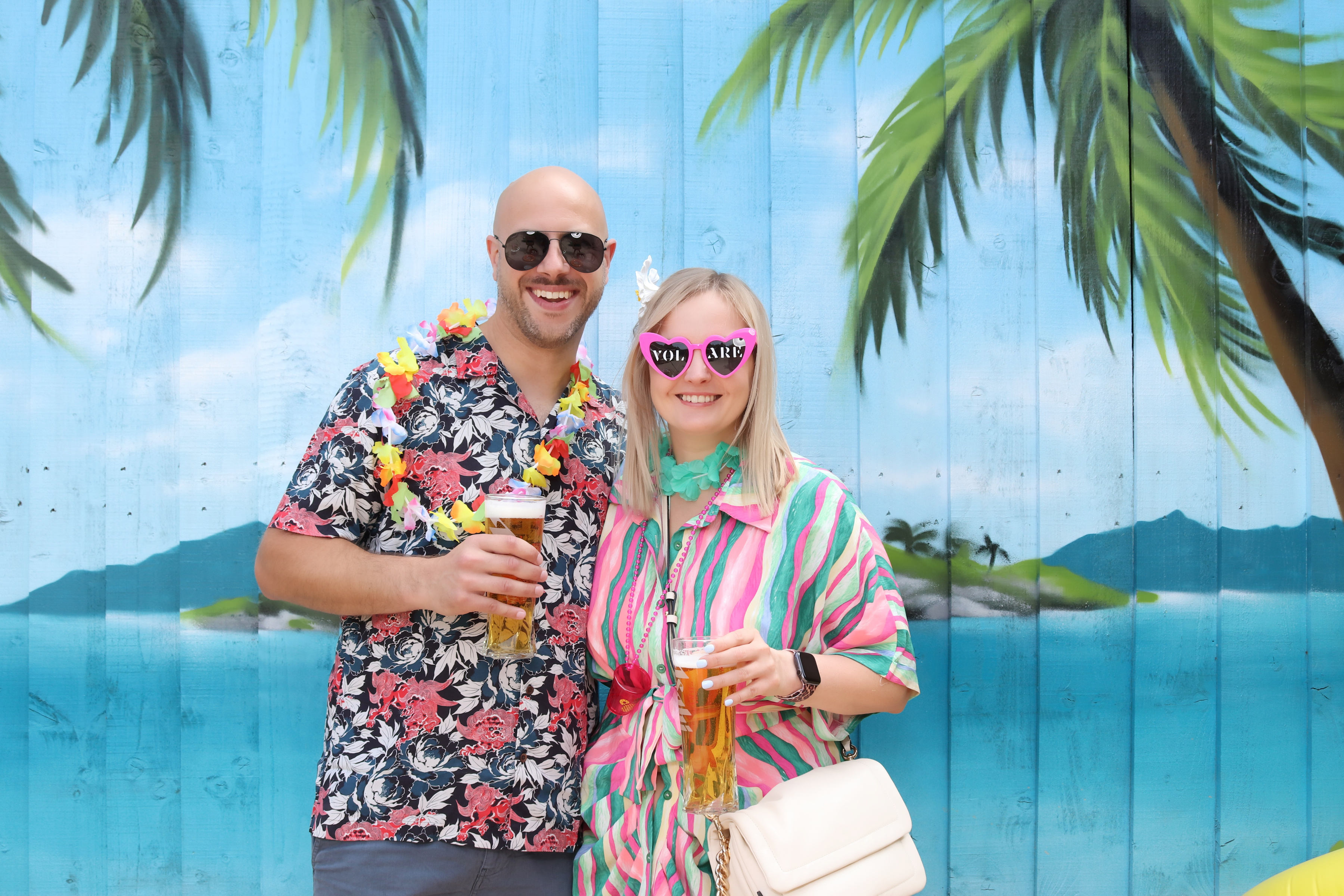 Aloha from Volare | View more photos from the event at gallery.pbooth.co.uk/u/ThePboothCompany/Aloha-from-Volare