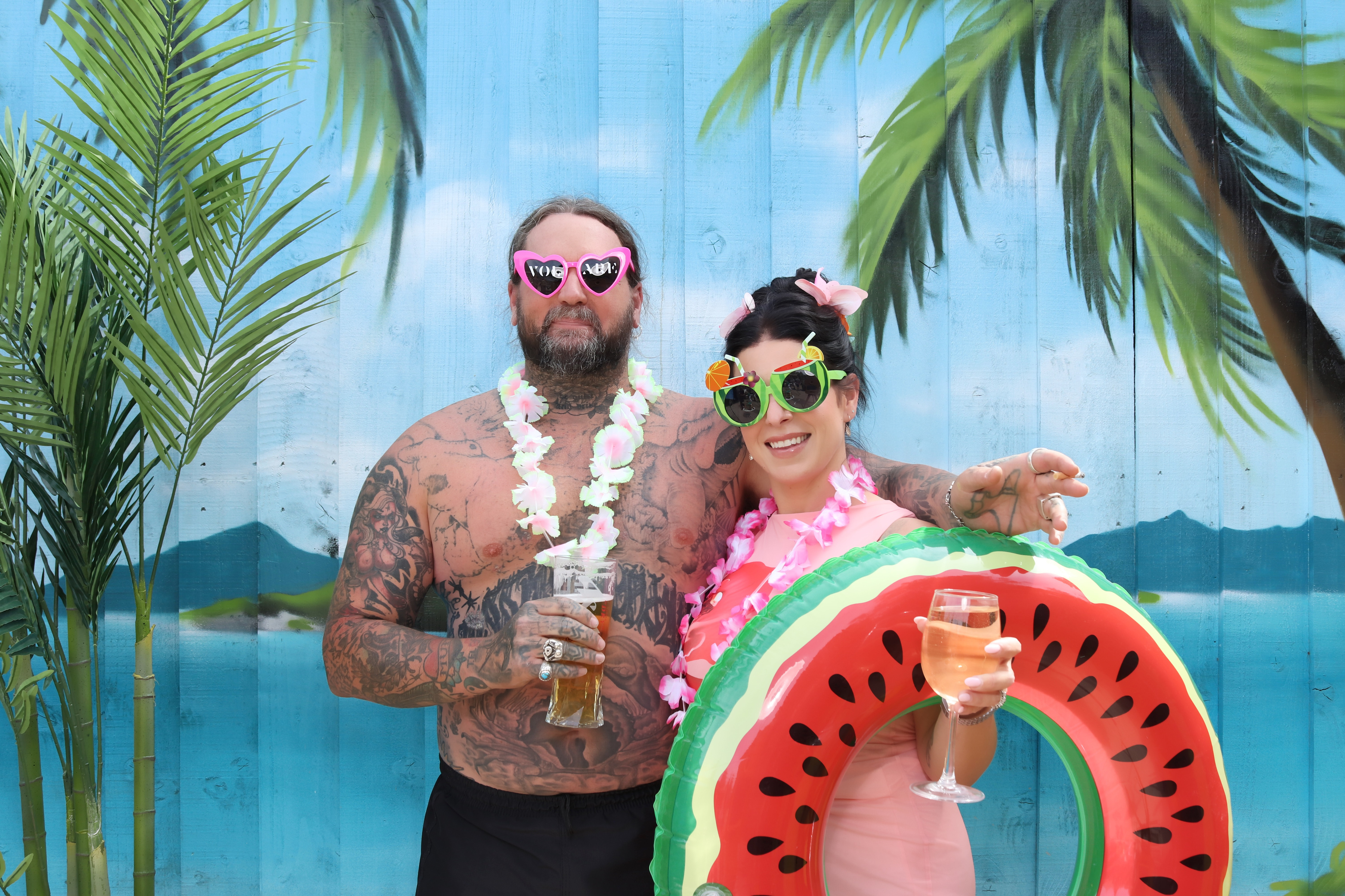 Aloha from Volare | View more photos from the event at gallery.pbooth.co.uk/u/ThePboothCompany/Aloha-from-Volare