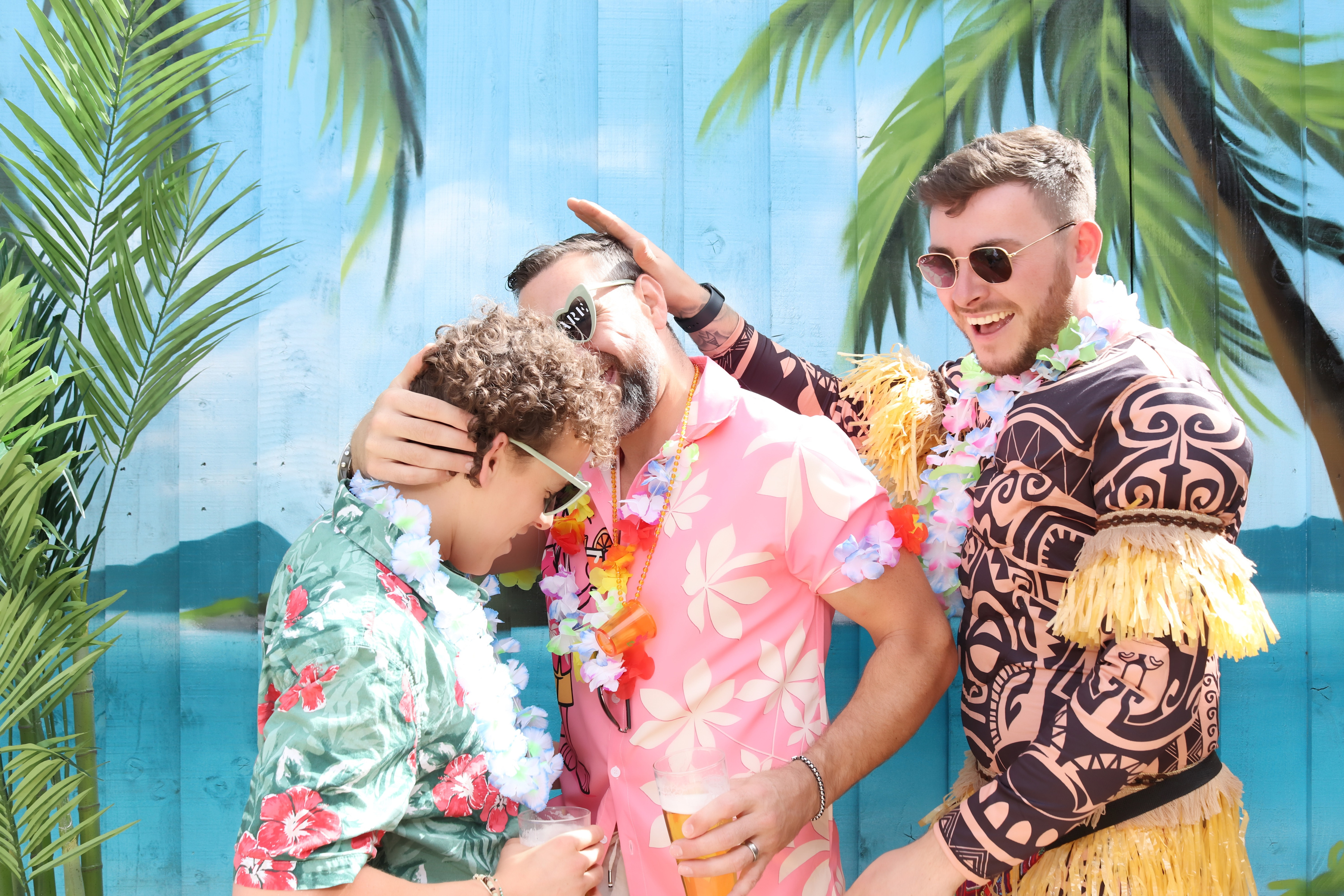 Aloha from Volare | View more photos from the event at gallery.pbooth.co.uk/u/ThePboothCompany/Aloha-from-Volare