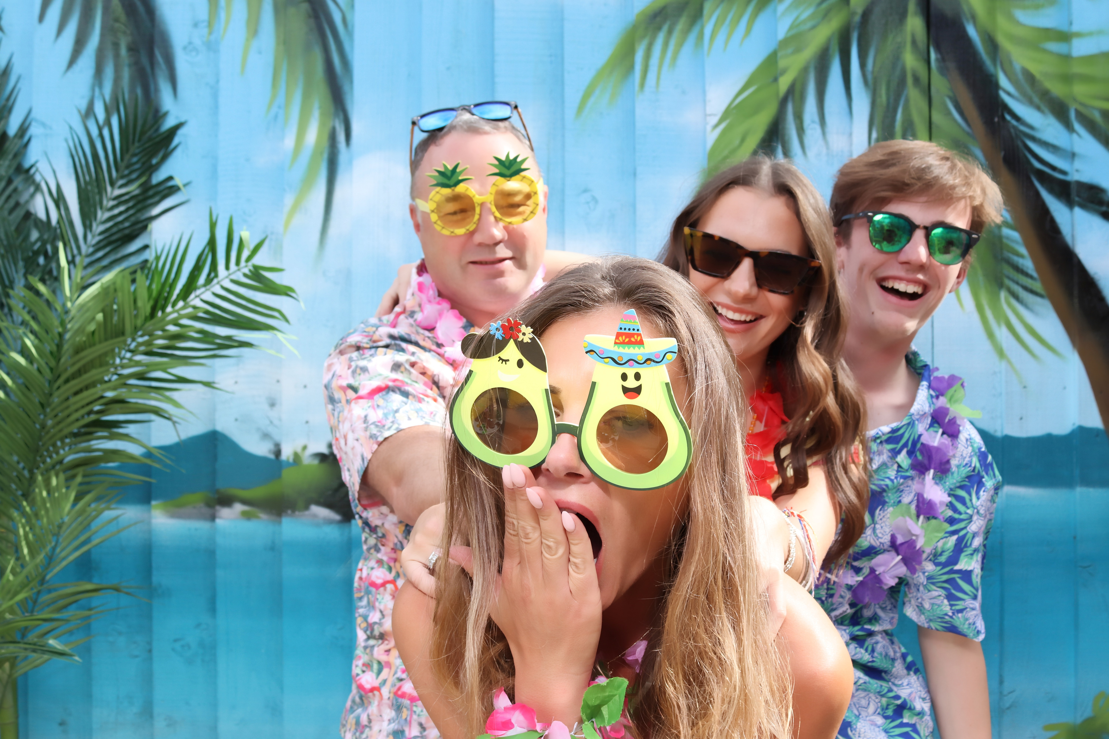 Aloha from Volare | View more photos from the event at gallery.pbooth.co.uk/u/ThePboothCompany/Aloha-from-Volare