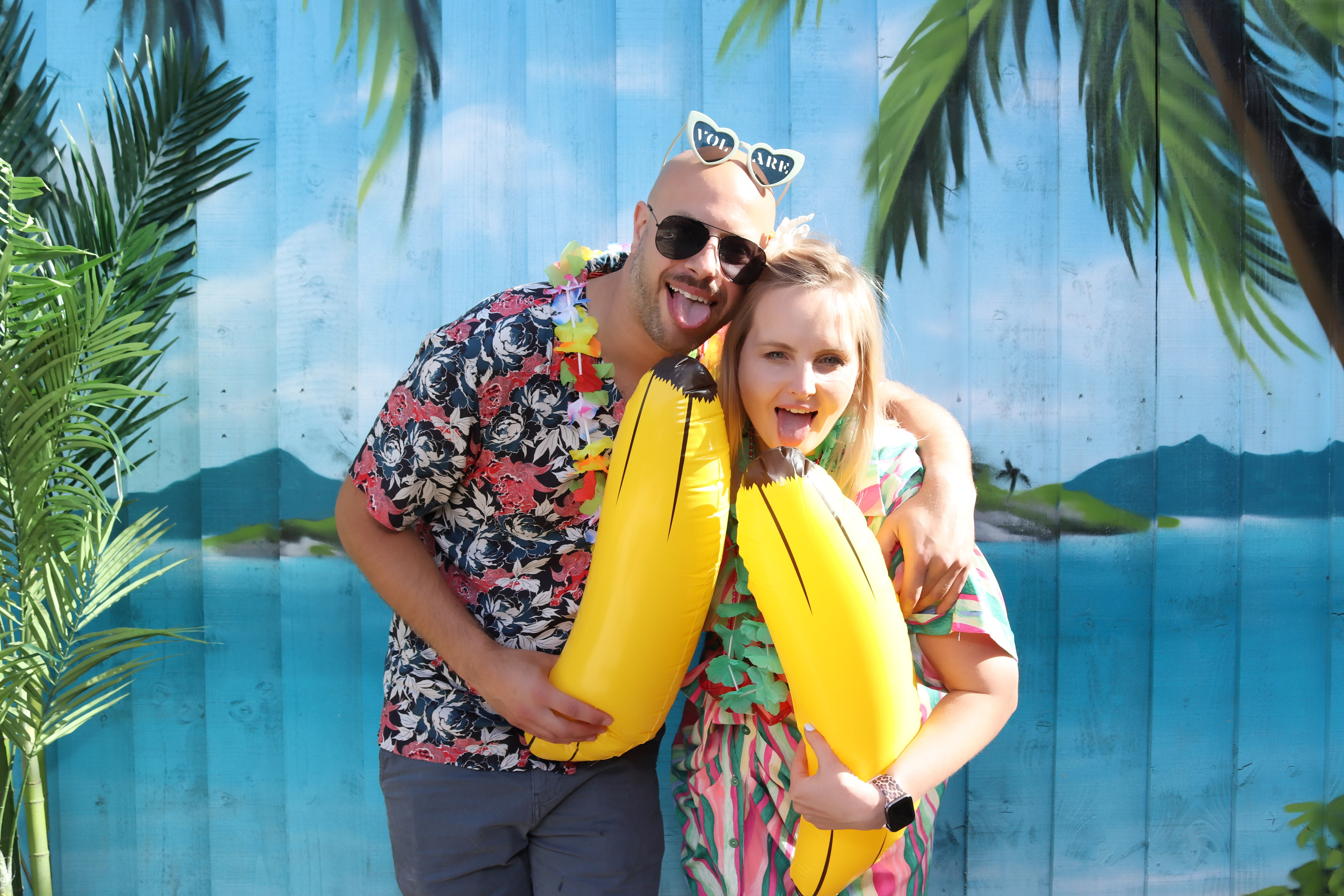 Aloha from Volare | View more photos from the event at gallery.pbooth.co.uk/u/ThePboothCompany/Aloha-from-Volare