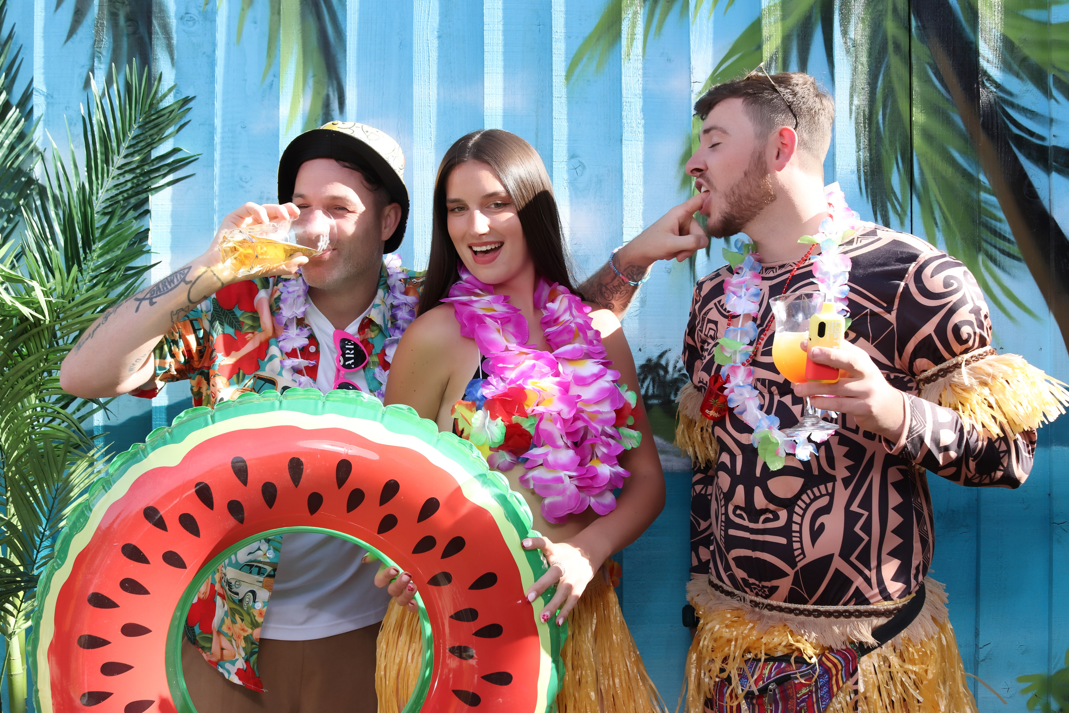 Aloha from Volare | View more photos from the event at gallery.pbooth.co.uk/u/ThePboothCompany/Aloha-from-Volare