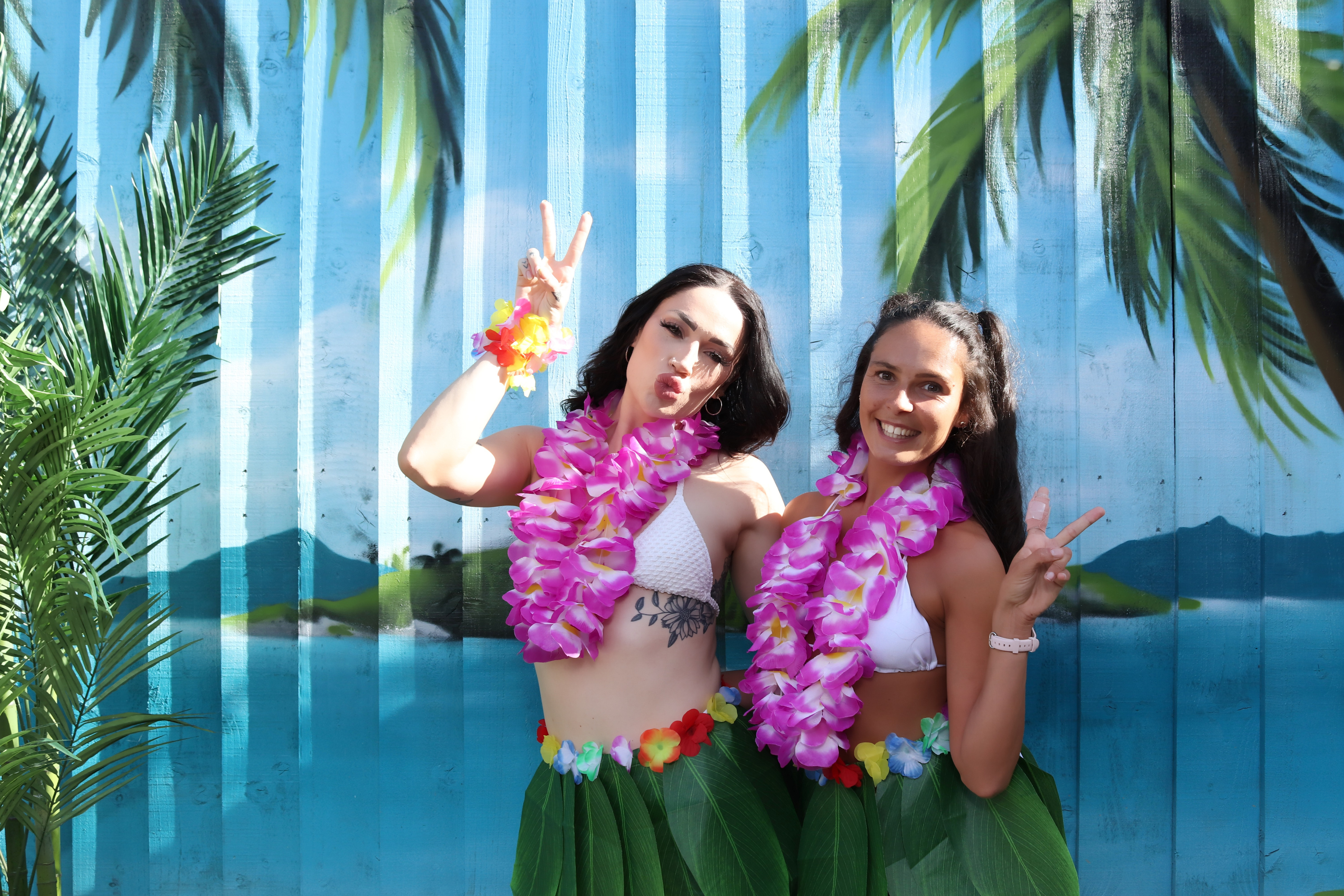 Aloha from Volare | View more photos from the event at gallery.pbooth.co.uk/u/ThePboothCompany/Aloha-from-Volare