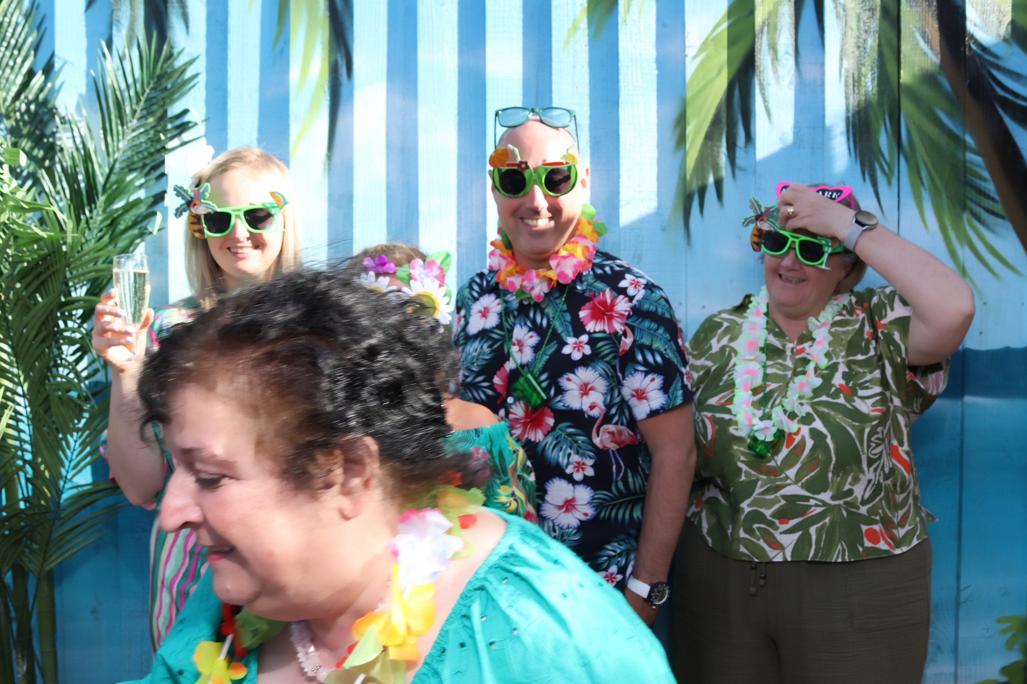 Aloha from Volare | View more photos from the event at gallery.pbooth.co.uk/u/ThePboothCompany/Aloha-from-Volare