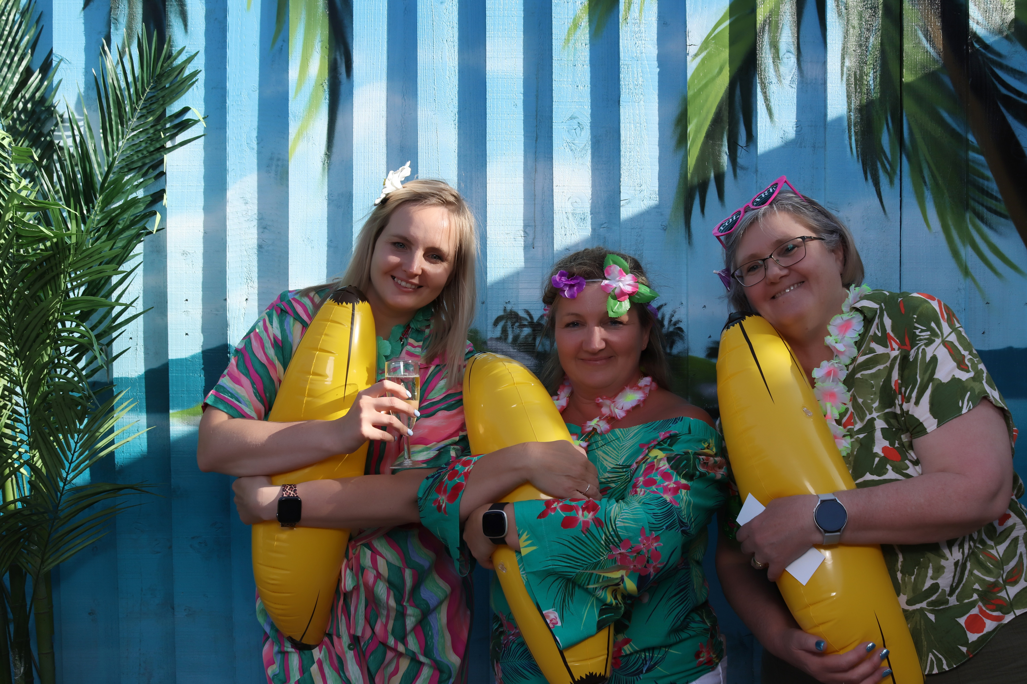 Aloha from Volare | View more photos from the event at gallery.pbooth.co.uk/u/ThePboothCompany/Aloha-from-Volare