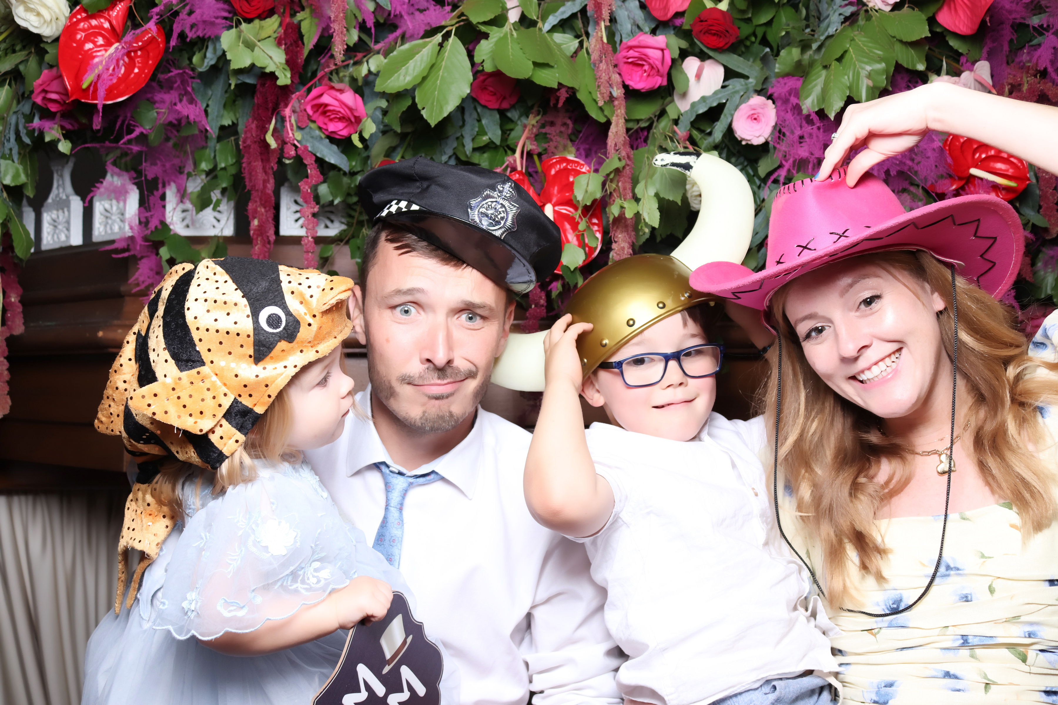 Jessica and Leonard wedding | View more photos from the event at gallery.pbooth.co.uk/u/ThePboothCompany/Jessica-and-Leonard-wedding