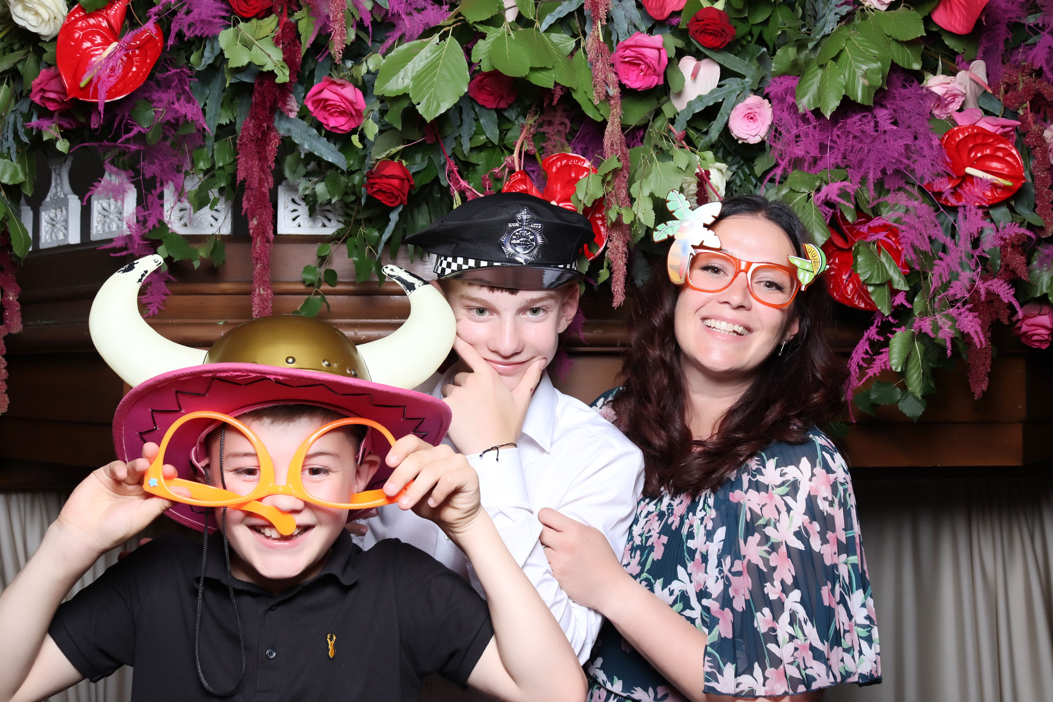 Jessica and Leonard wedding | View more photos from the event at gallery.pbooth.co.uk/u/ThePboothCompany/Jessica-and-Leonard-wedding