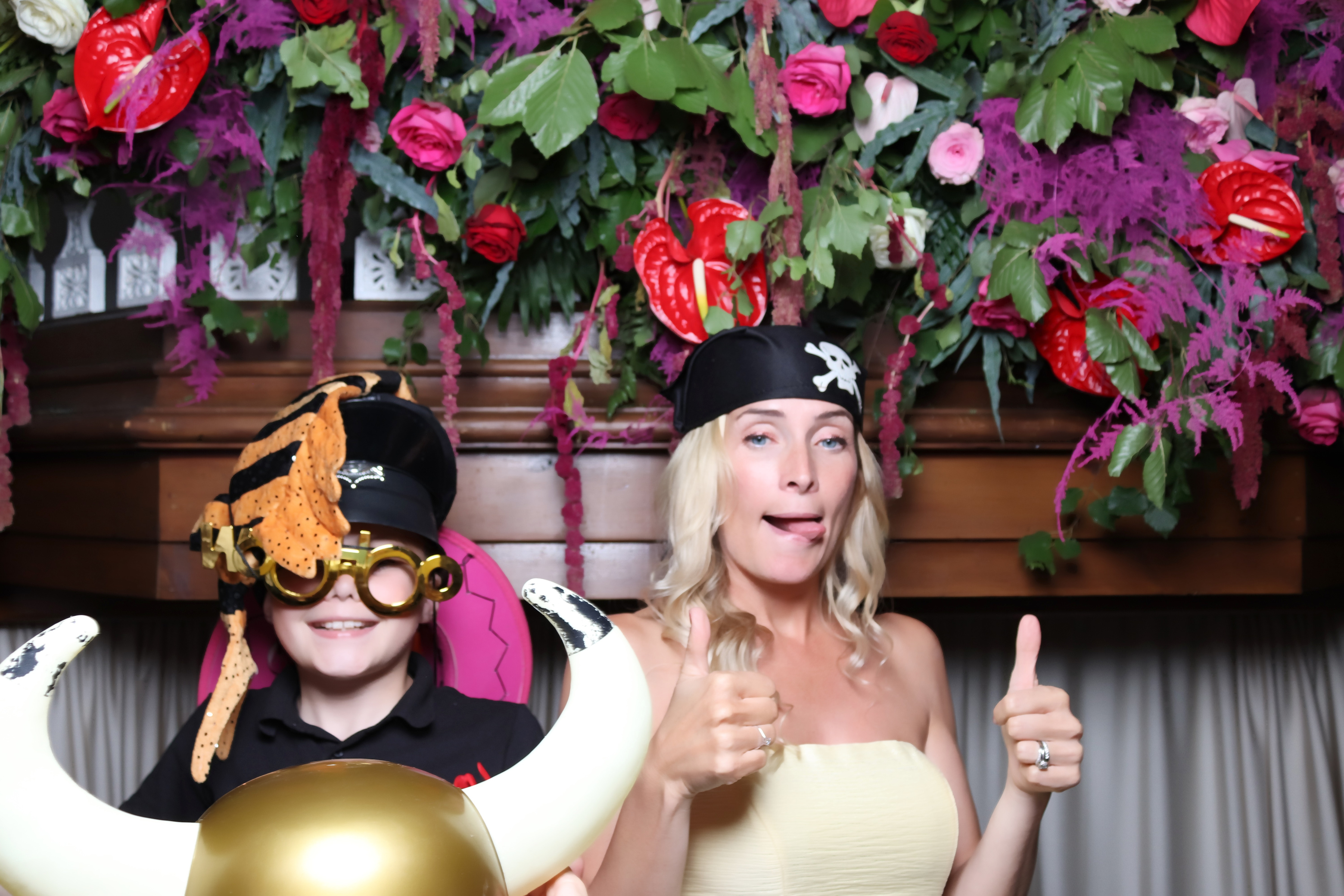 Jessica and Leonard wedding | View more photos from the event at gallery.pbooth.co.uk/u/ThePboothCompany/Jessica-and-Leonard-wedding