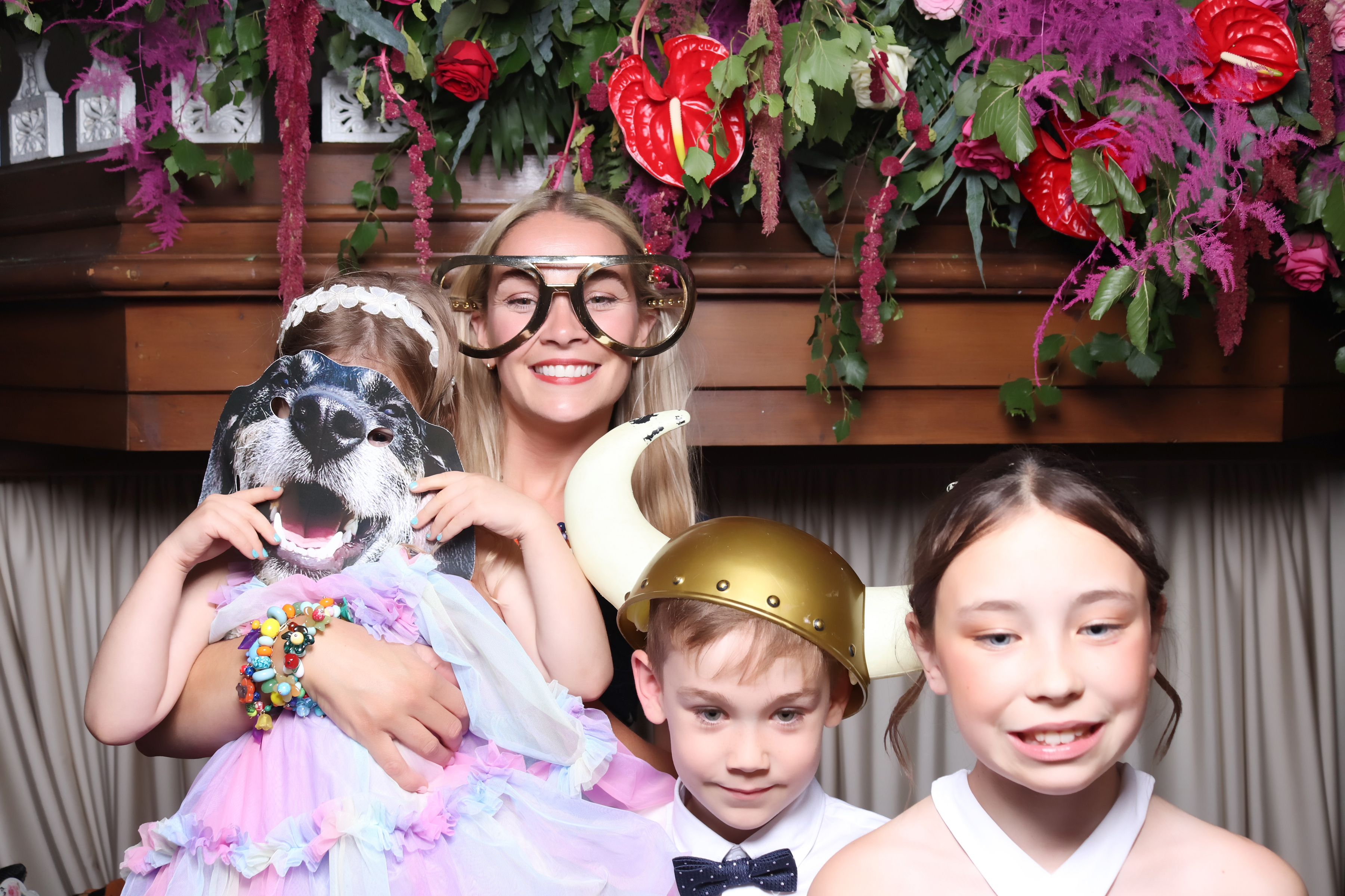 Jessica and Leonard wedding | View more photos from the event at gallery.pbooth.co.uk/u/ThePboothCompany/Jessica-and-Leonard-wedding