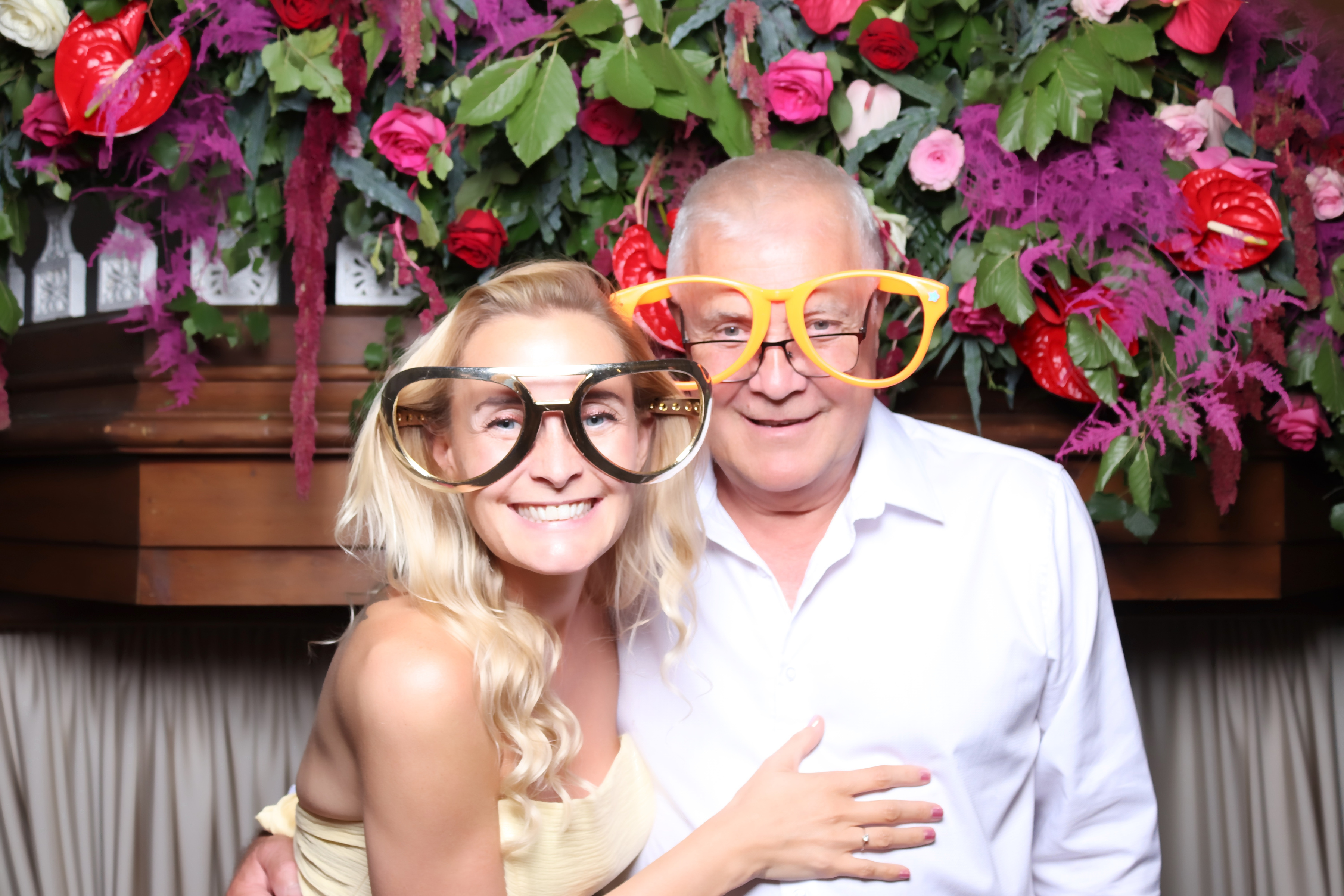 Jessica and Leonard wedding | View more photos from the event at gallery.pbooth.co.uk/u/ThePboothCompany/Jessica-and-Leonard-wedding