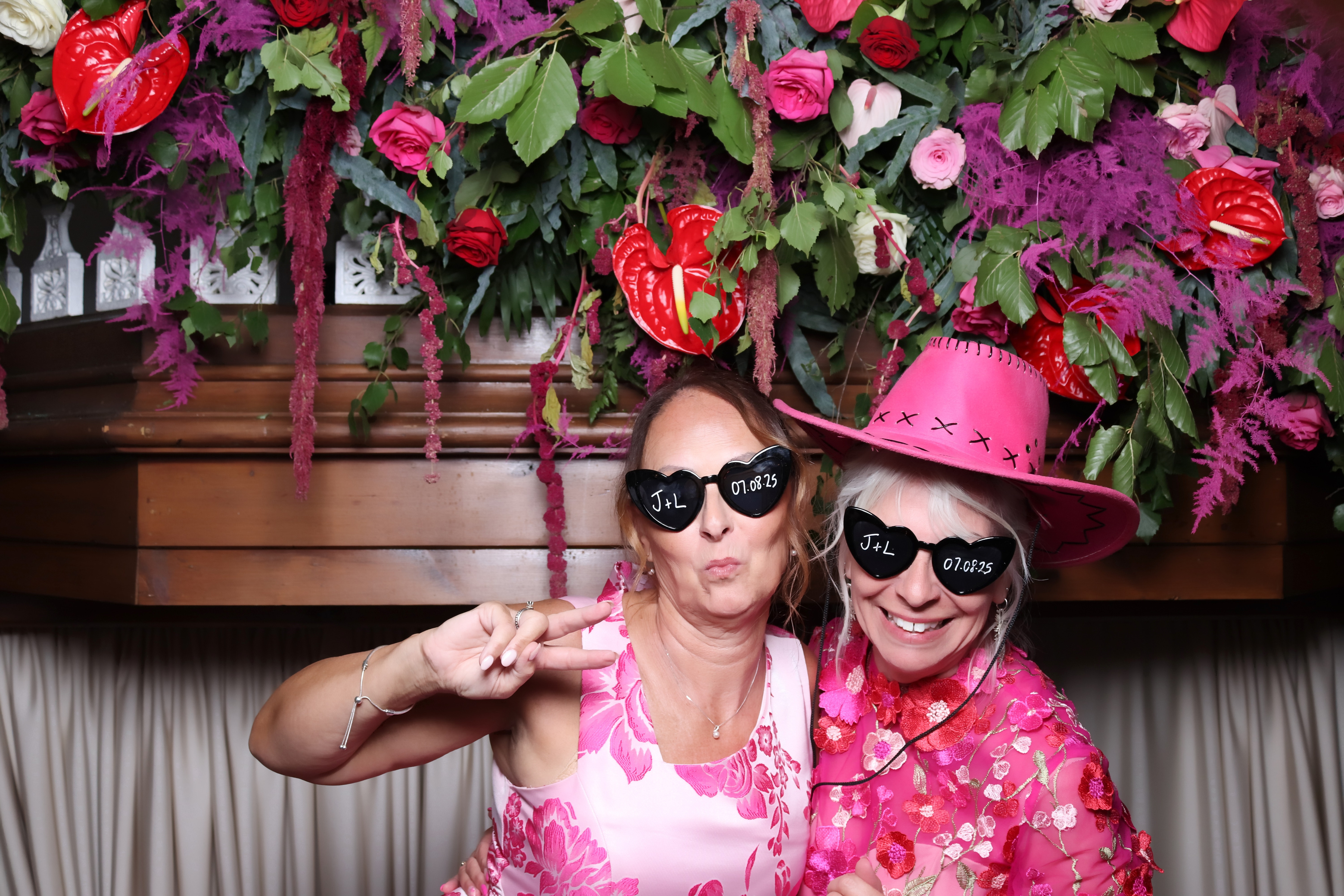 Jessica and Leonard wedding | View more photos from the event at gallery.pbooth.co.uk/u/ThePboothCompany/Jessica-and-Leonard-wedding