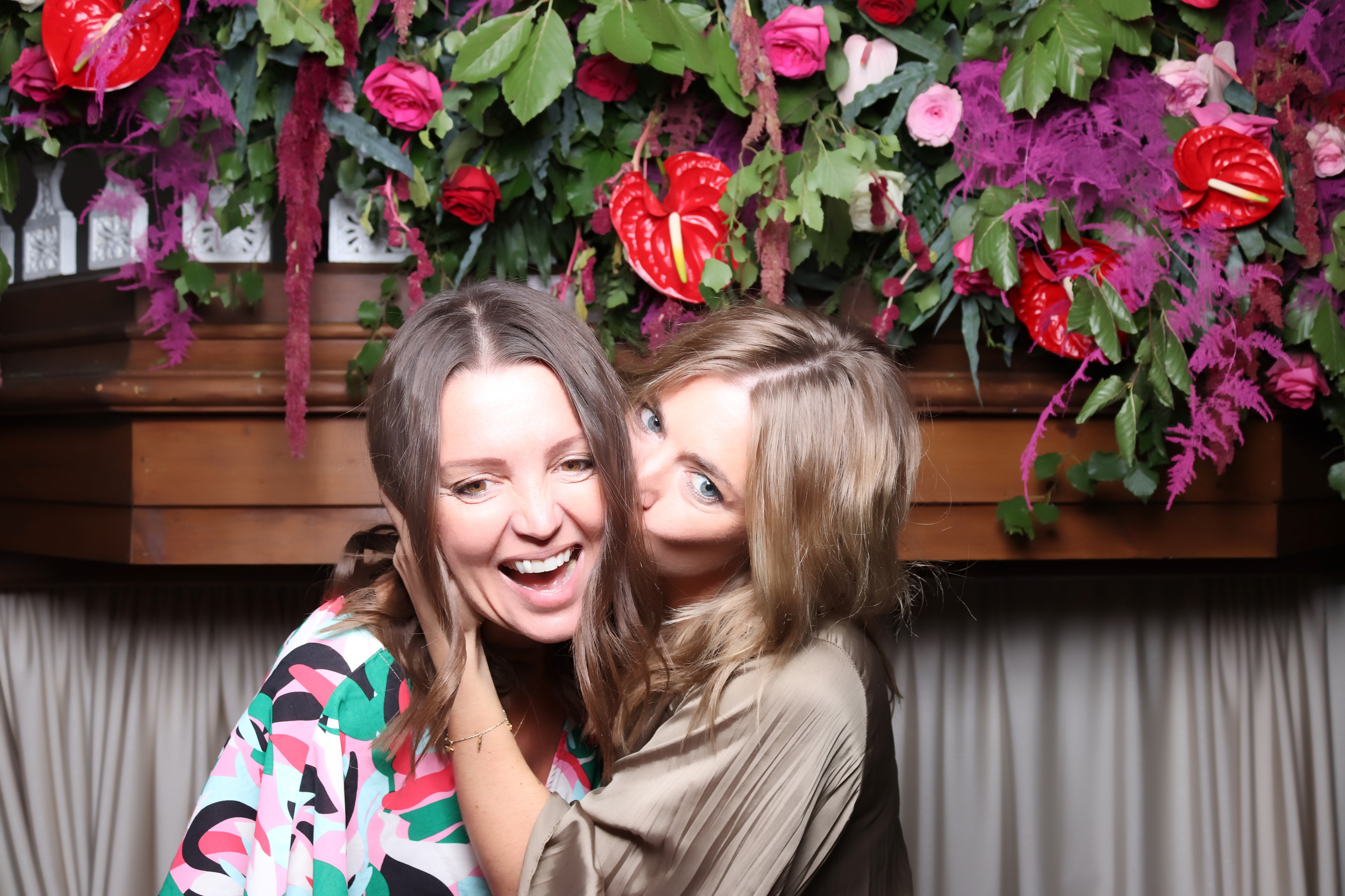 Jessica and Leonard wedding | View more photos from the event at gallery.pbooth.co.uk/u/ThePboothCompany/Jessica-and-Leonard-wedding