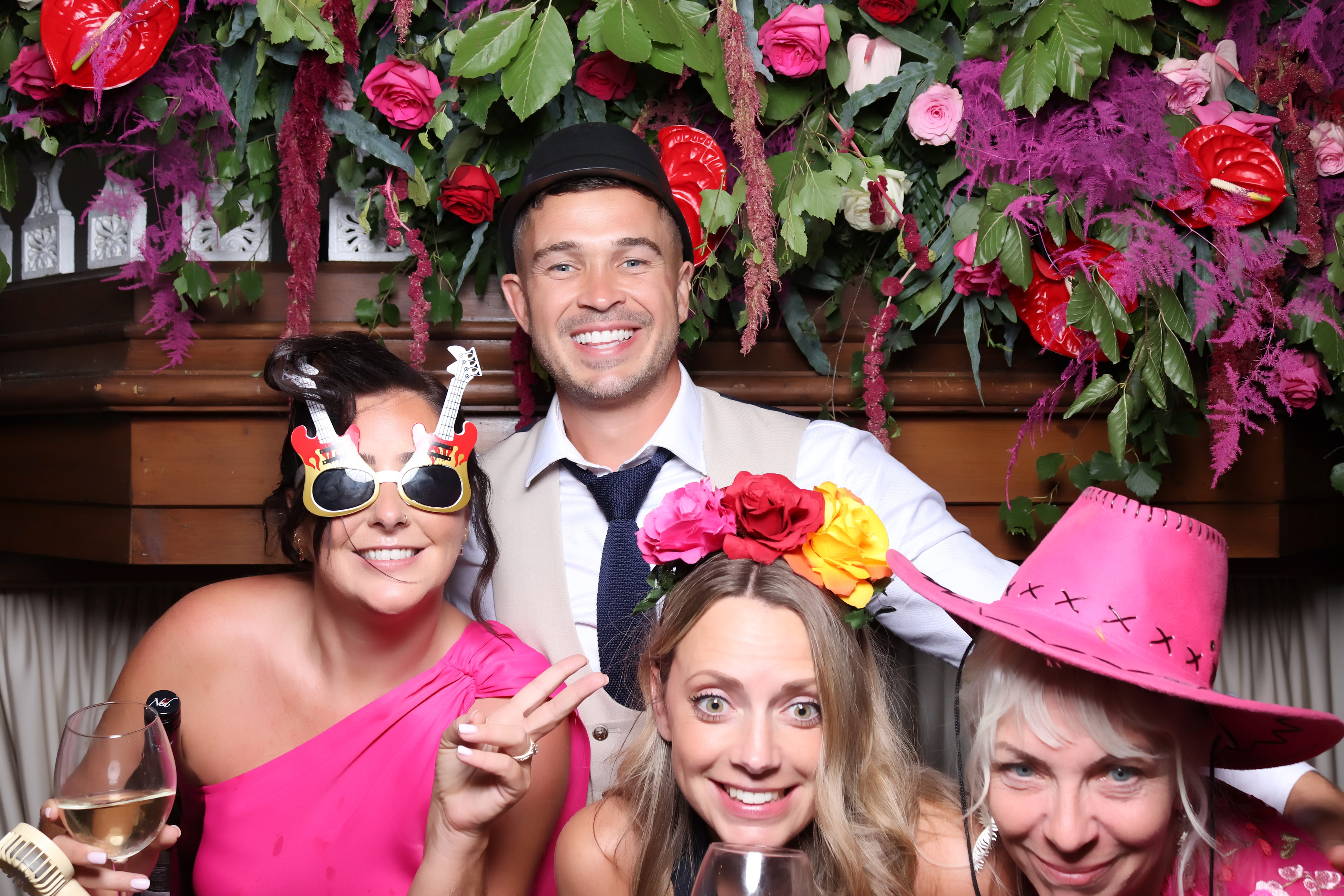 Jessica and Leonard wedding | View more photos from the event at gallery.pbooth.co.uk/u/ThePboothCompany/Jessica-and-Leonard-wedding