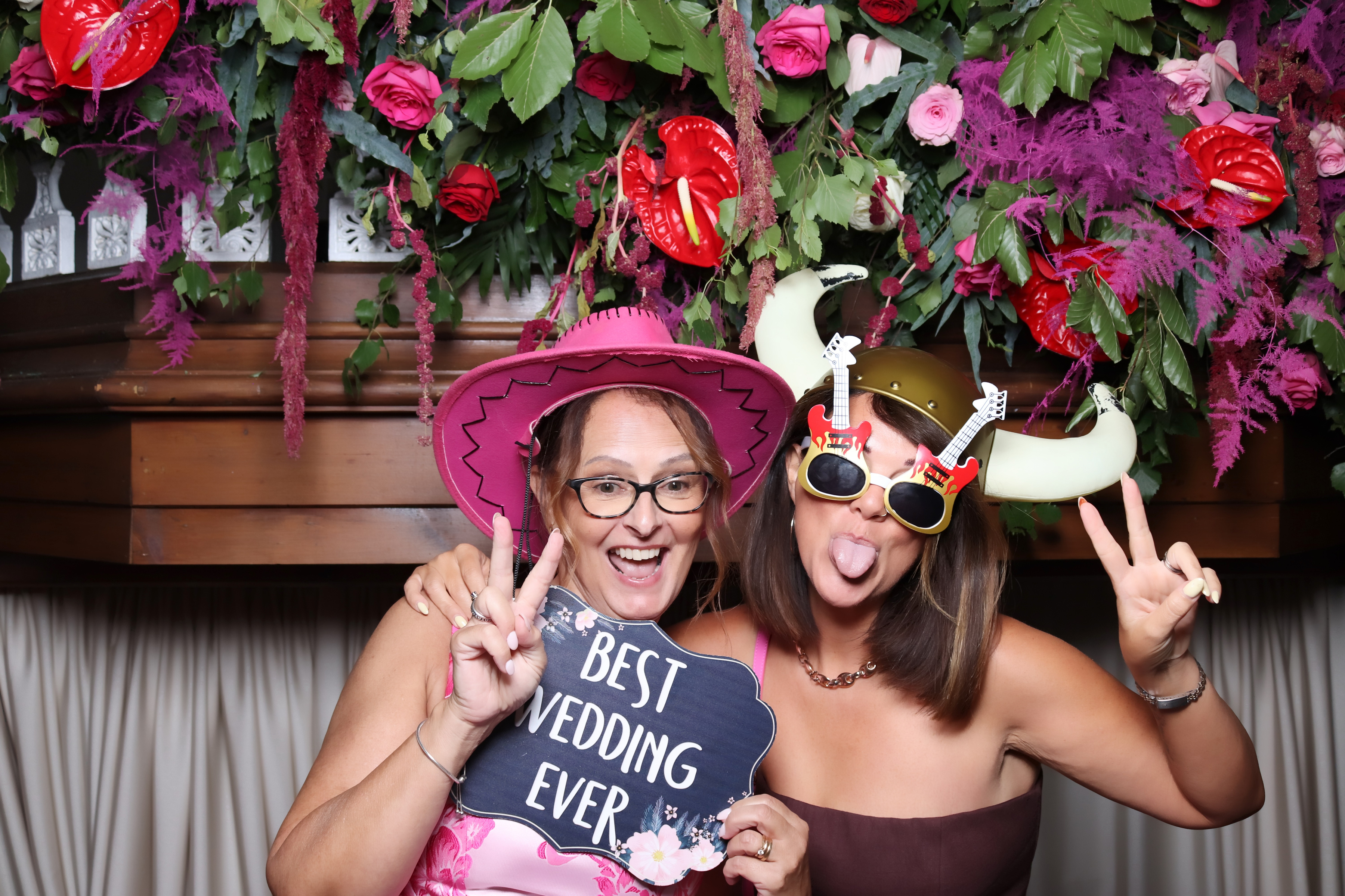 Jessica and Leonard wedding | View more photos from the event at gallery.pbooth.co.uk/u/ThePboothCompany/Jessica-and-Leonard-wedding