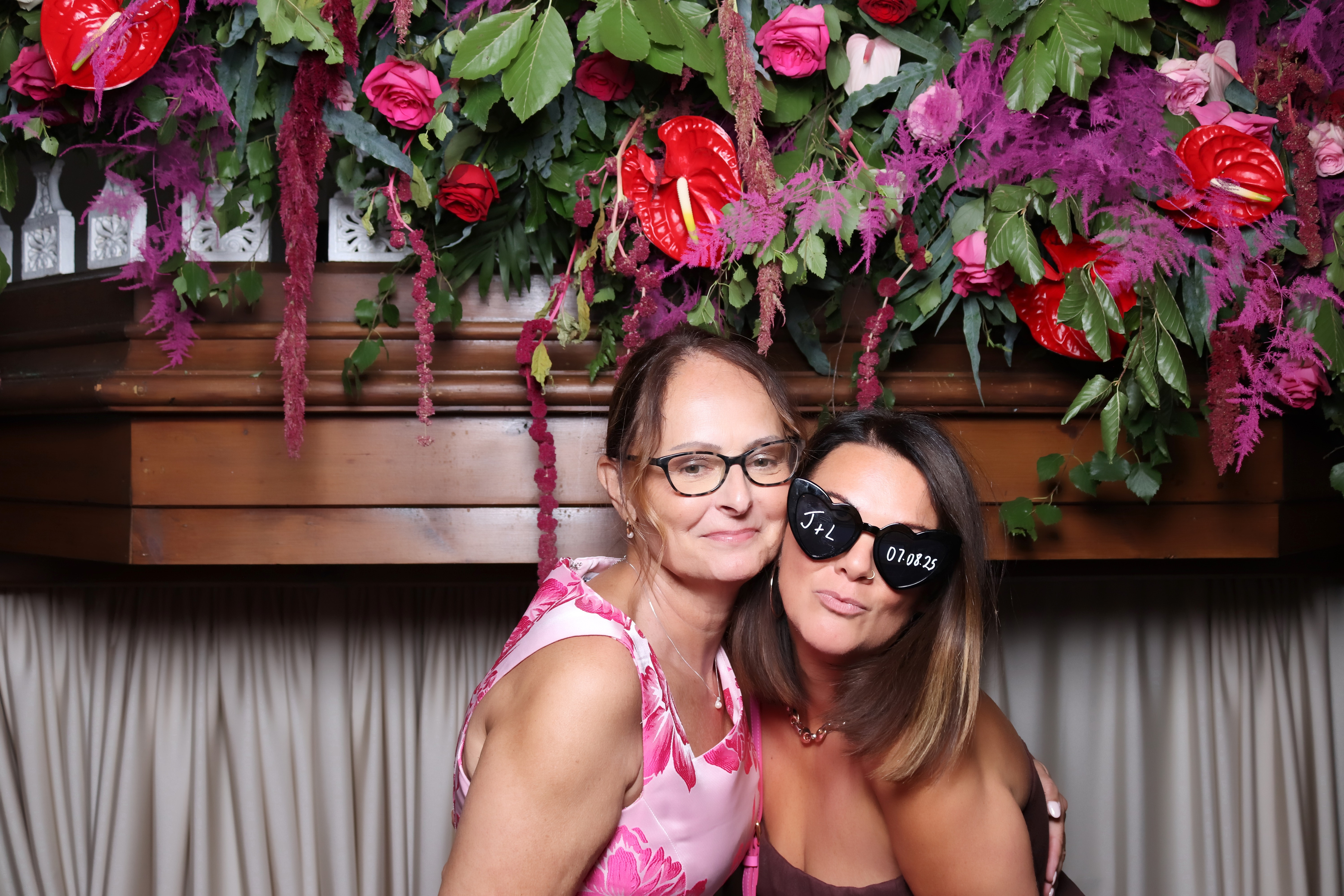 Jessica and Leonard wedding | View more photos from the event at gallery.pbooth.co.uk/u/ThePboothCompany/Jessica-and-Leonard-wedding