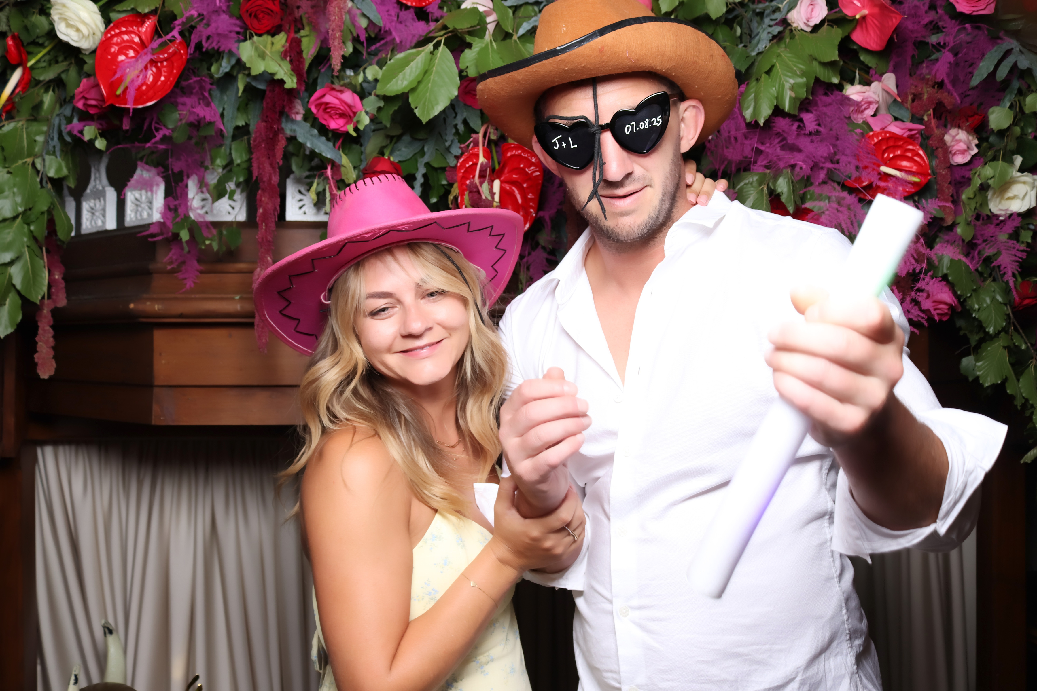 Jessica and Leonard wedding | View more photos from the event at gallery.pbooth.co.uk/u/ThePboothCompany/Jessica-and-Leonard-wedding