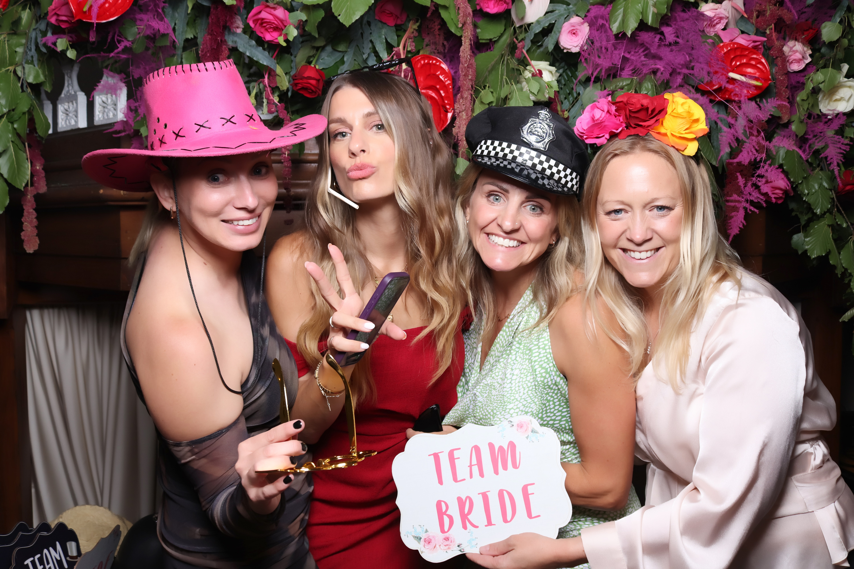 Jessica and Leonard wedding | View more photos from the event at gallery.pbooth.co.uk/u/ThePboothCompany/Jessica-and-Leonard-wedding