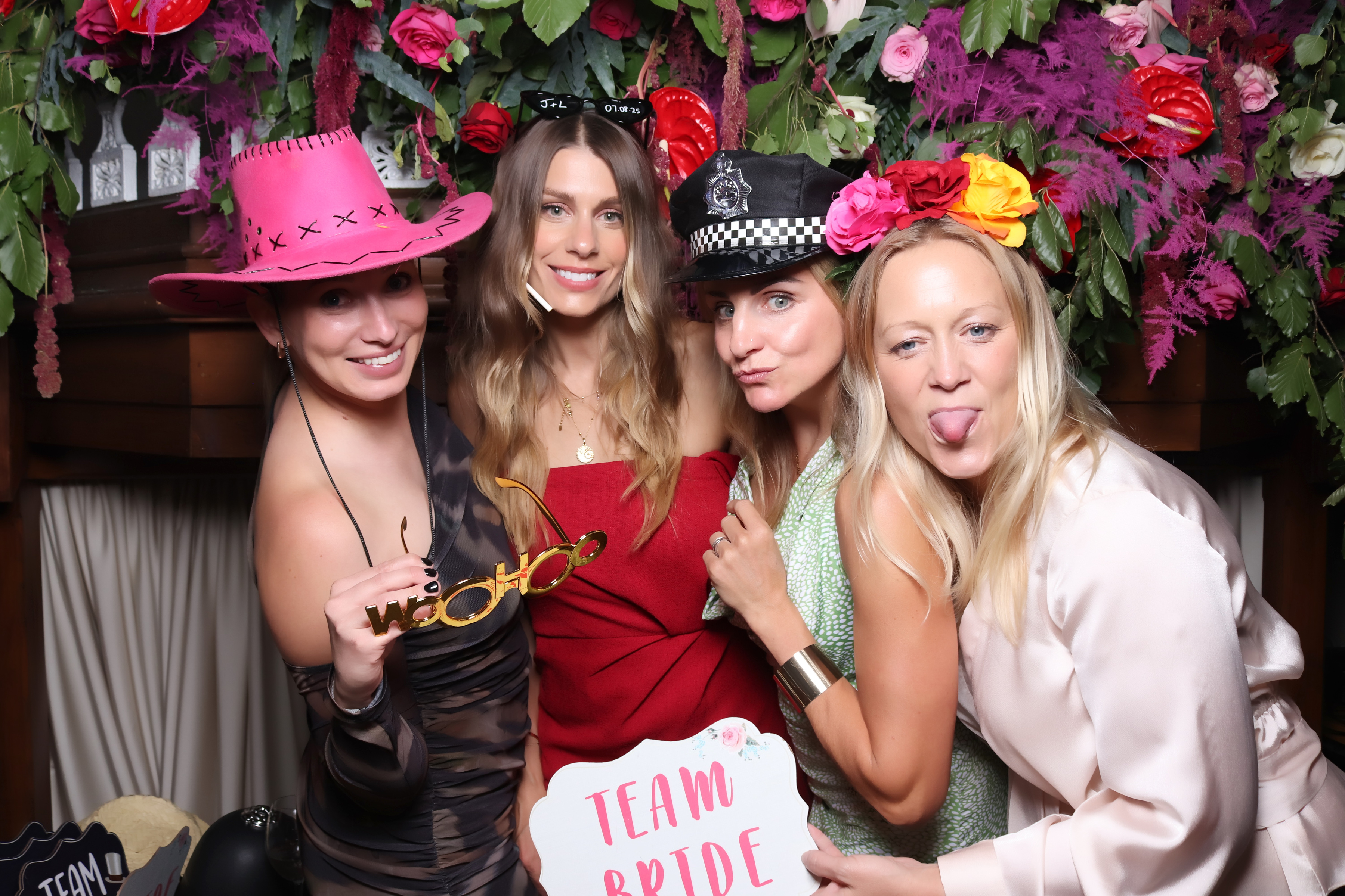 Jessica and Leonard wedding | View more photos from the event at gallery.pbooth.co.uk/u/ThePboothCompany/Jessica-and-Leonard-wedding