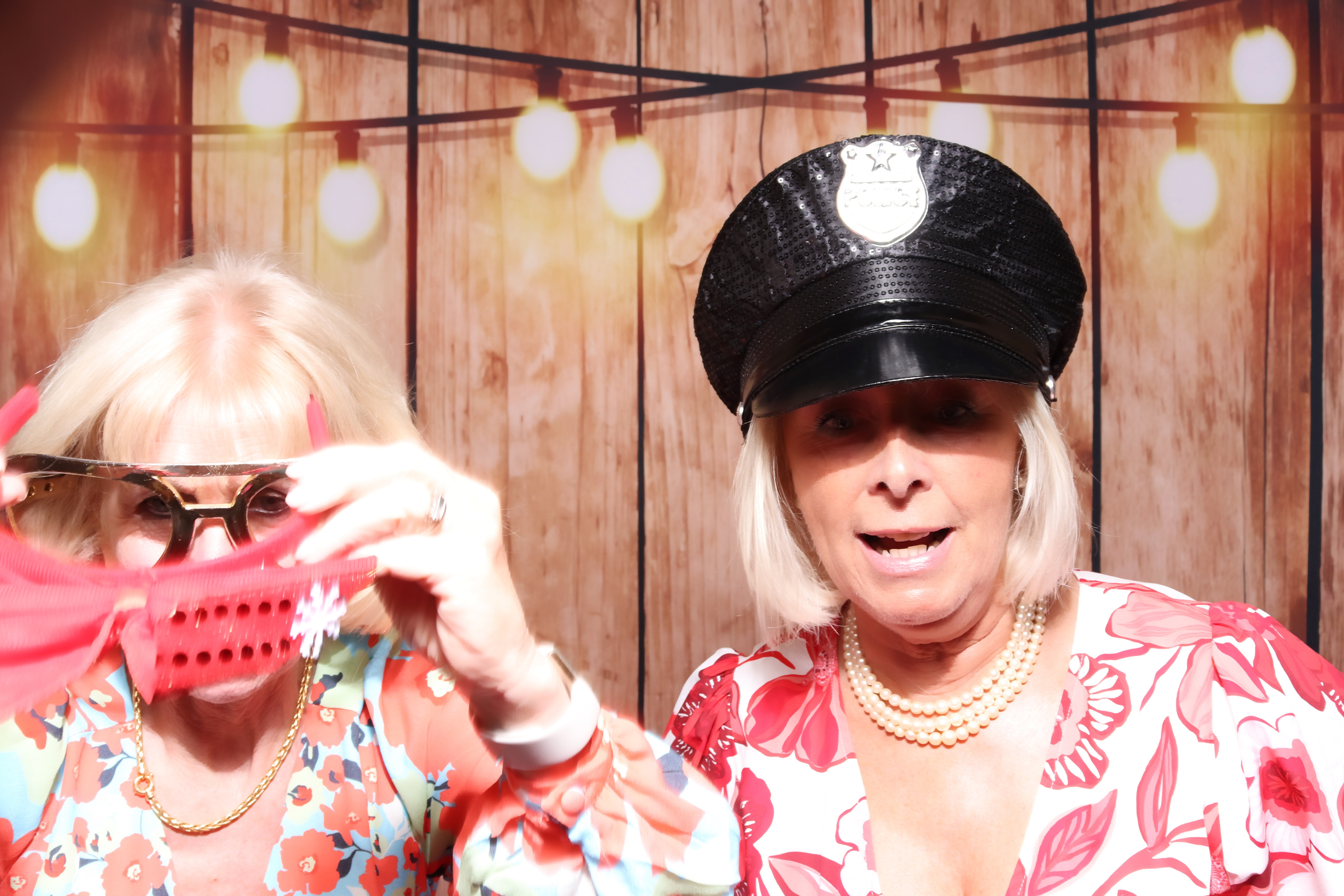 Joe & Kitty Wedding | View more photos from the event at gallery.pbooth.co.uk/u/ThePboothCompany/Joe-Kitty-Wedding