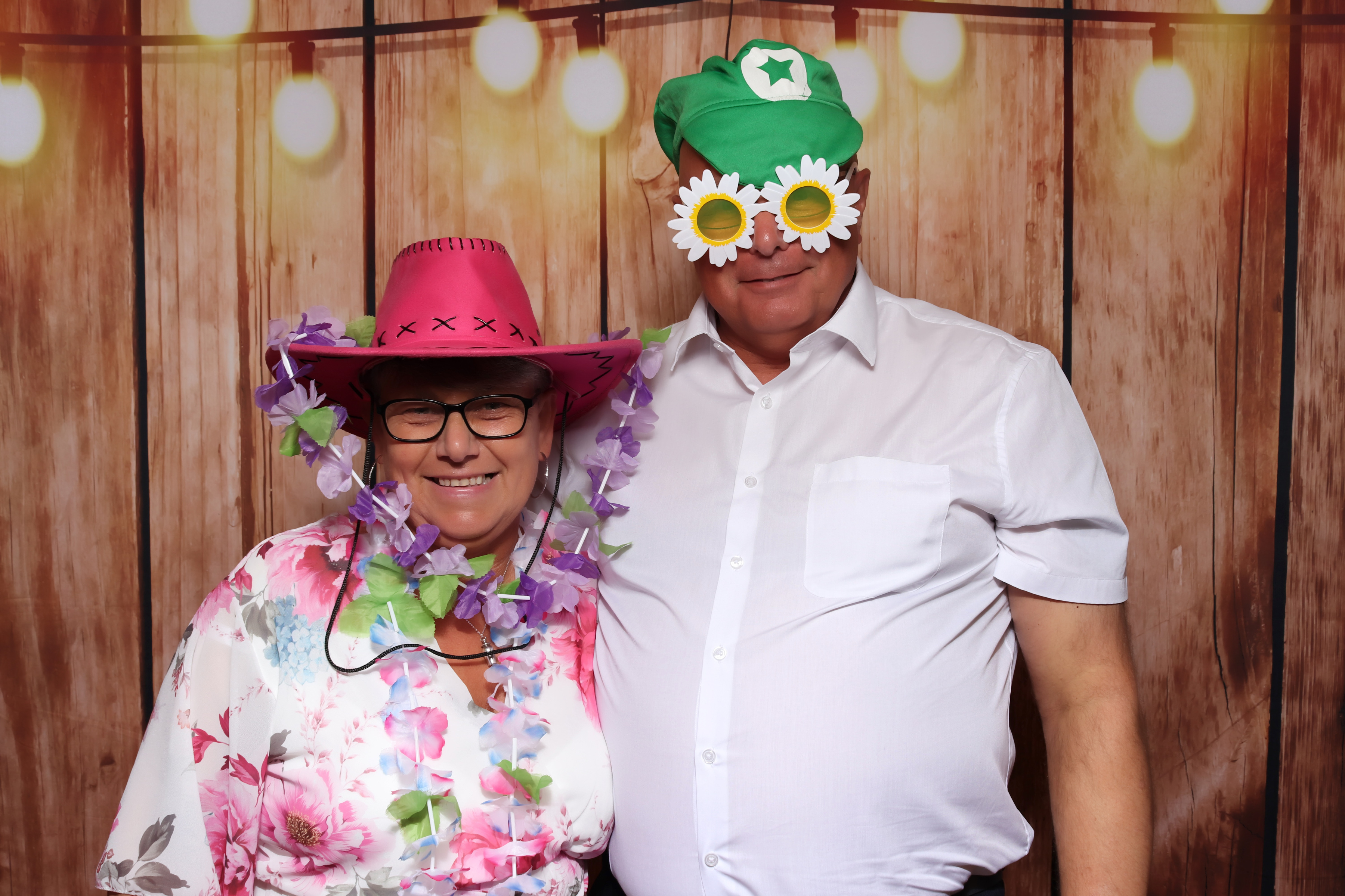 Joe & Kitty Wedding | View more photos from the event at gallery.pbooth.co.uk/u/ThePboothCompany/Joe-Kitty-Wedding