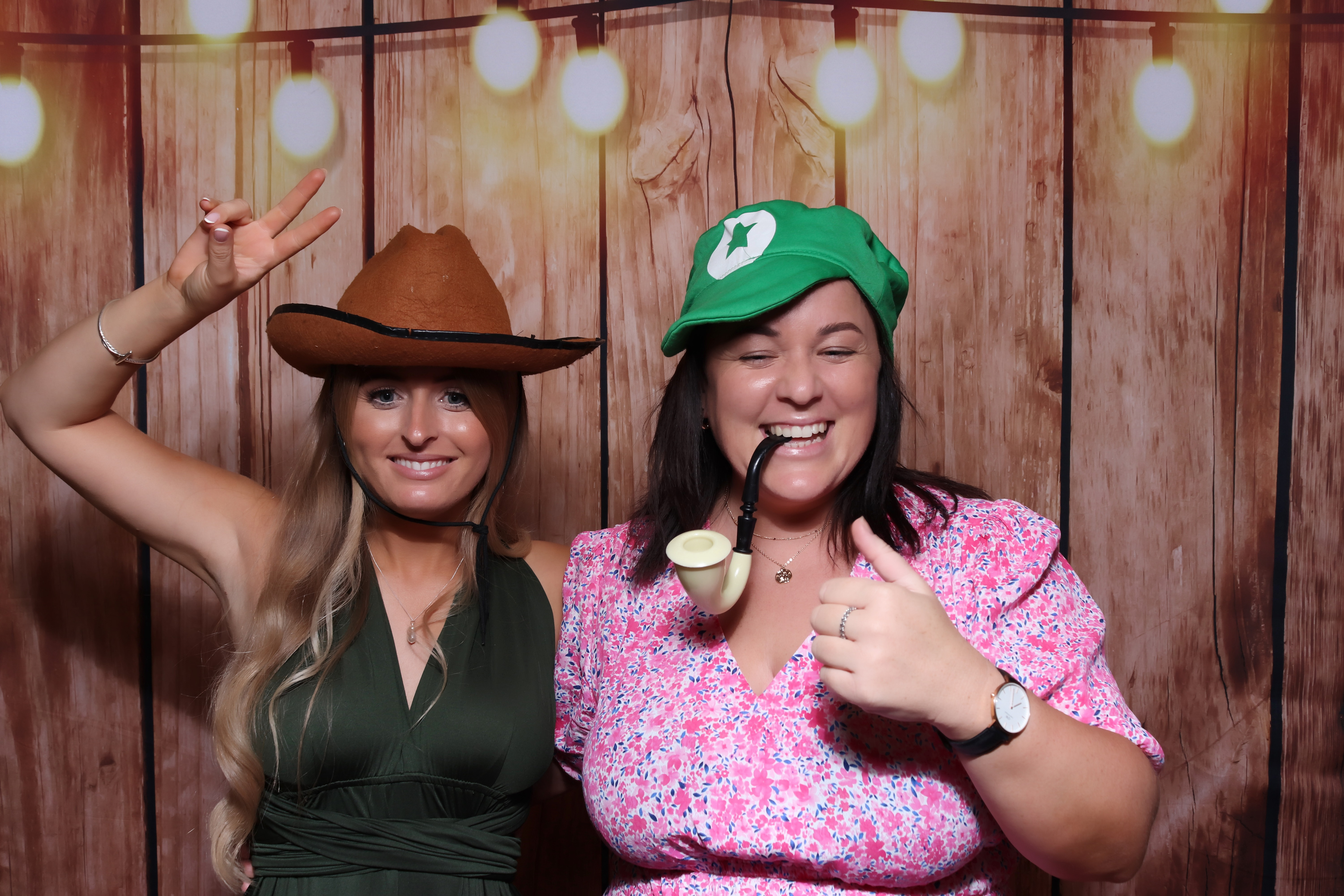 Joe & Kitty Wedding | View more photos from the event at gallery.pbooth.co.uk/u/ThePboothCompany/Joe-Kitty-Wedding