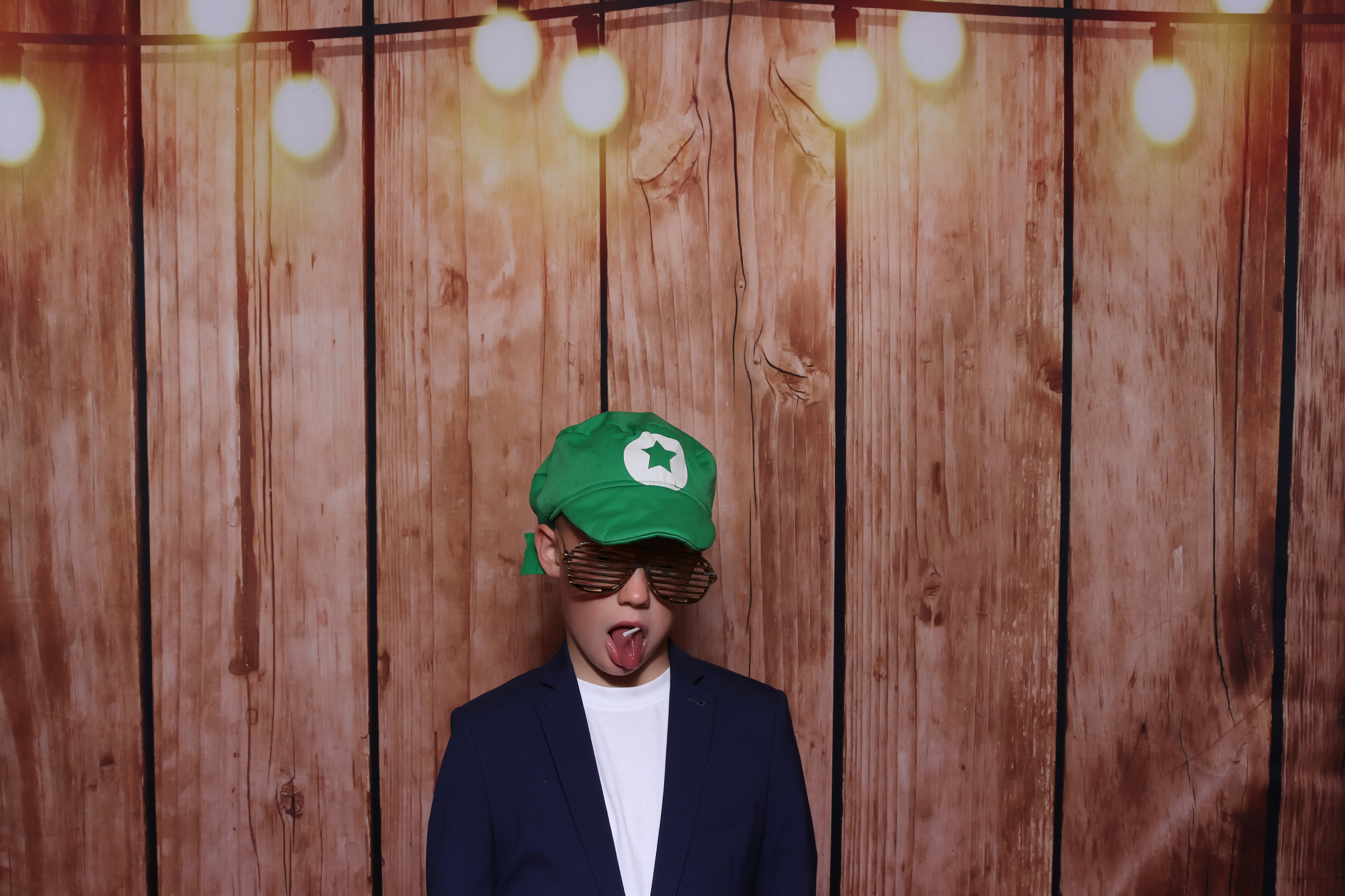 Joe & Kitty Wedding | View more photos from the event at gallery.pbooth.co.uk/u/ThePboothCompany/Joe-Kitty-Wedding