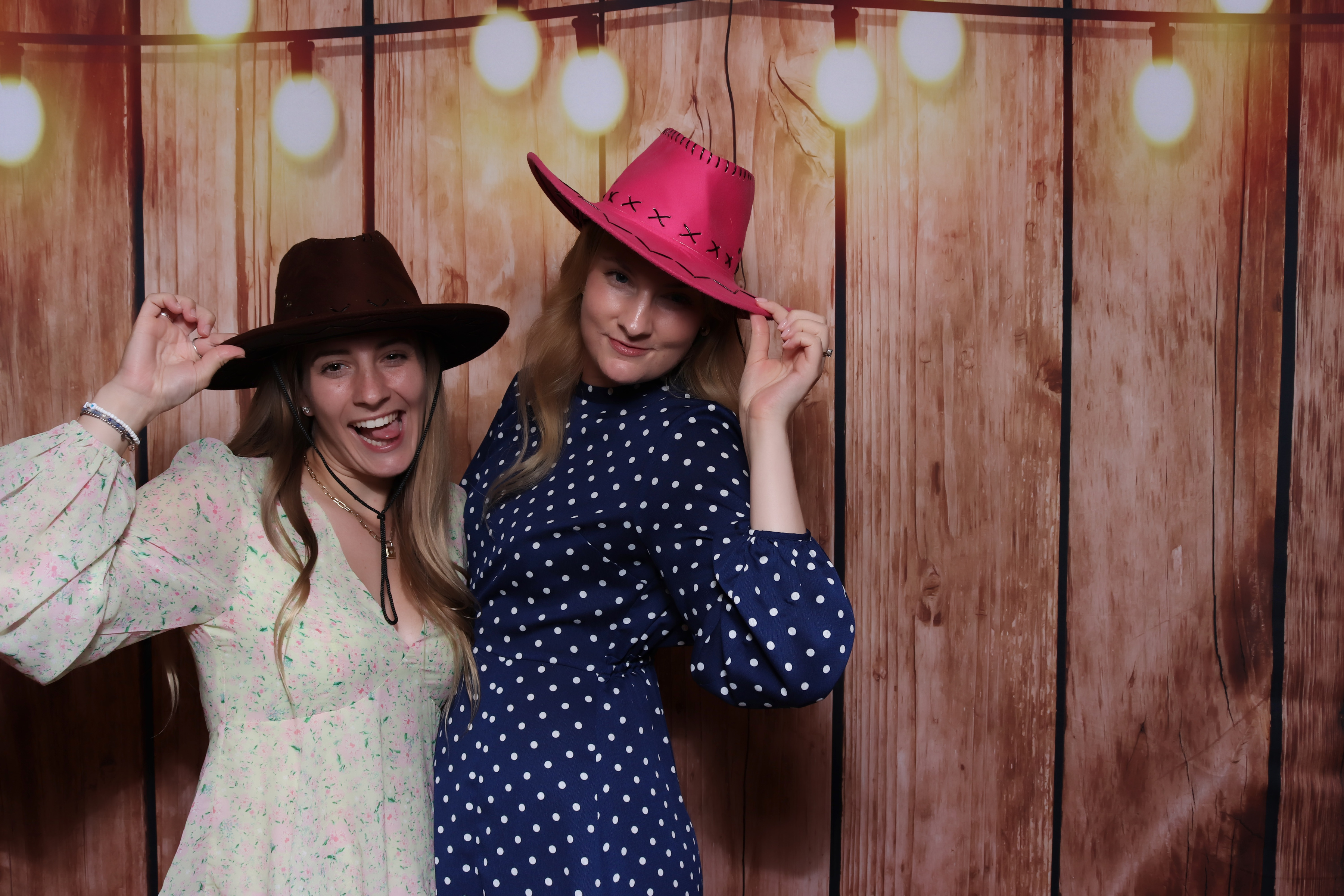 Joe & Kitty Wedding | View more photos from the event at gallery.pbooth.co.uk/u/ThePboothCompany/Joe-Kitty-Wedding