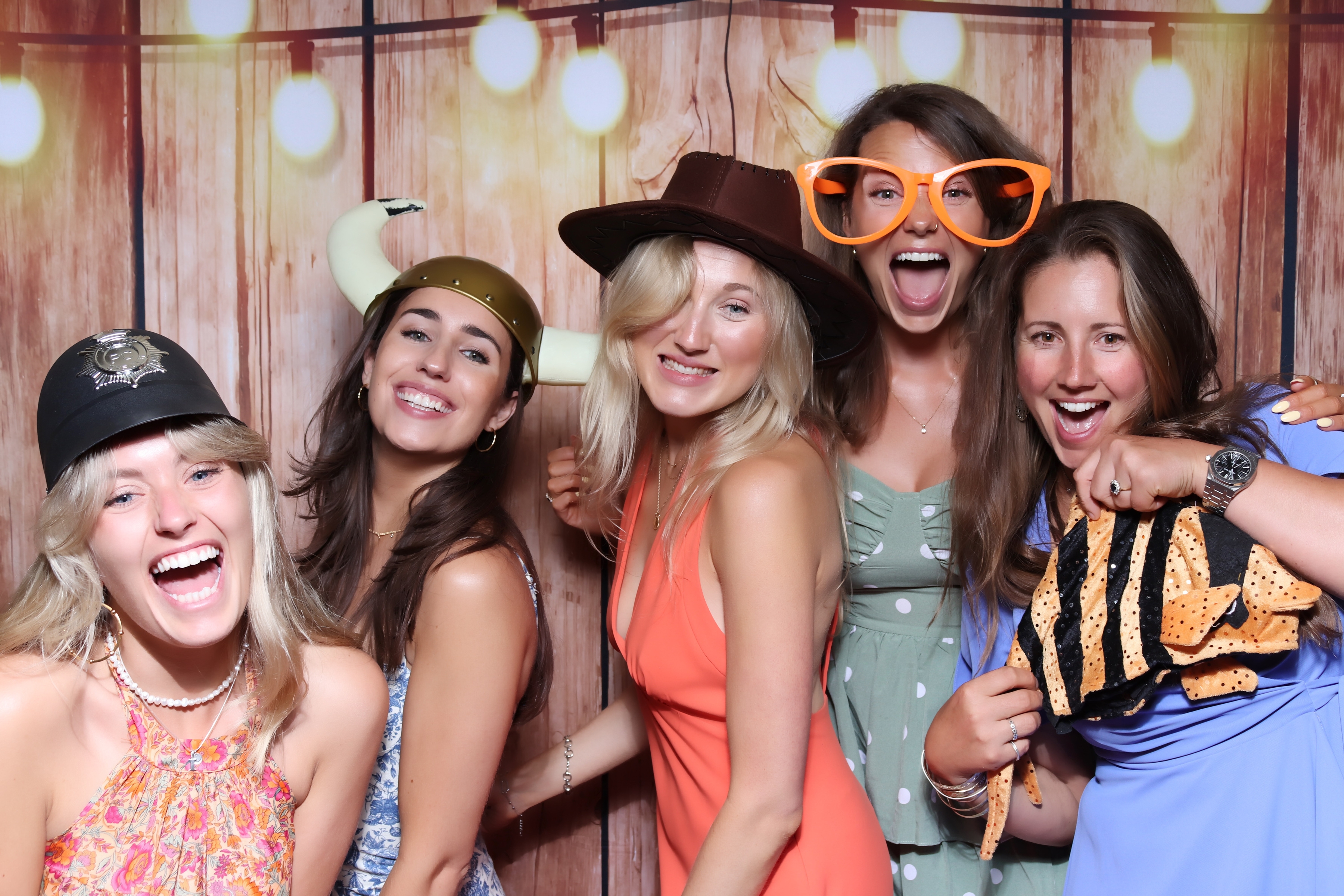 Joe & Kitty Wedding | View more photos from the event at gallery.pbooth.co.uk/u/ThePboothCompany/Joe-Kitty-Wedding