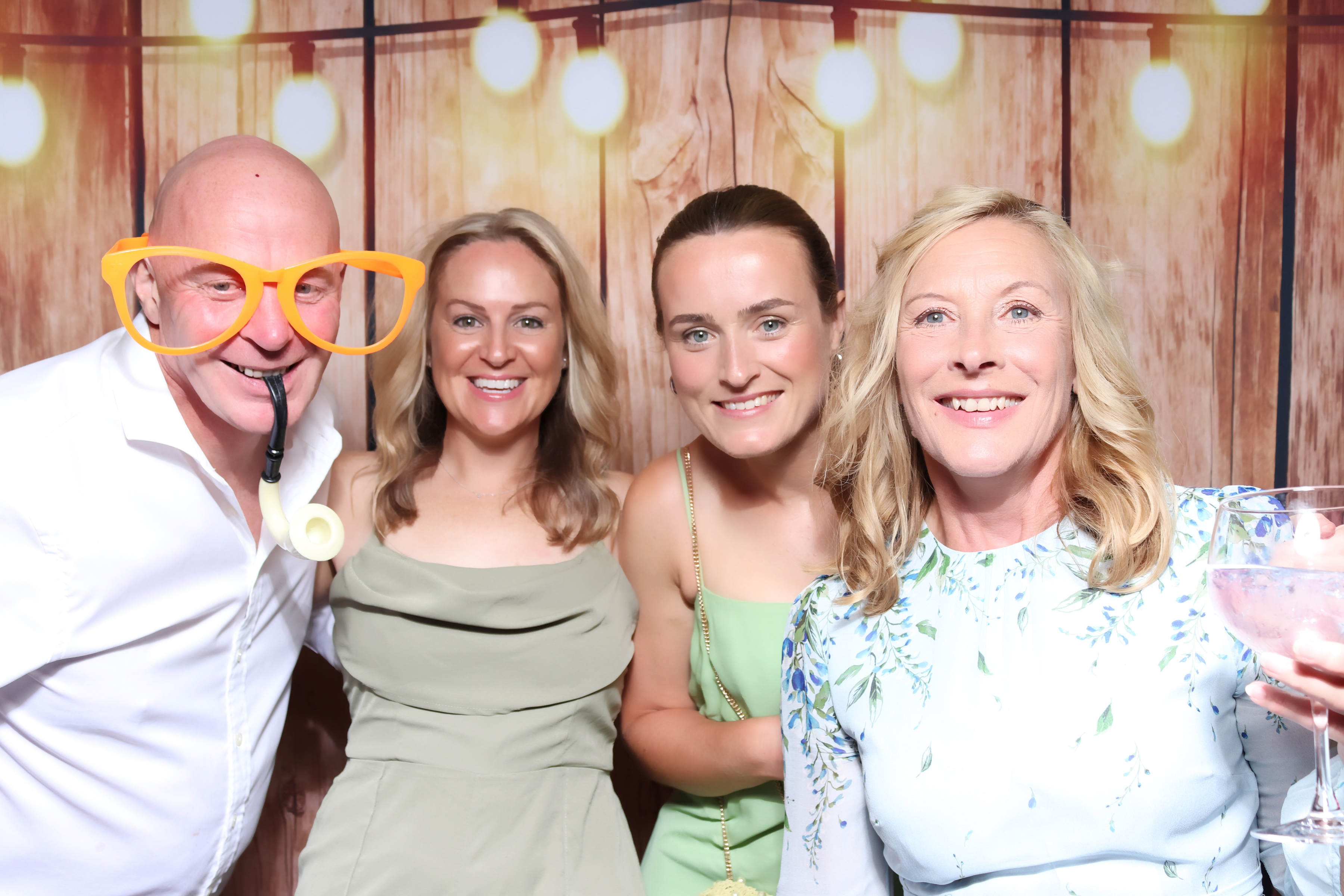 Joe & Kitty Wedding | View more photos from the event at gallery.pbooth.co.uk/u/ThePboothCompany/Joe-Kitty-Wedding