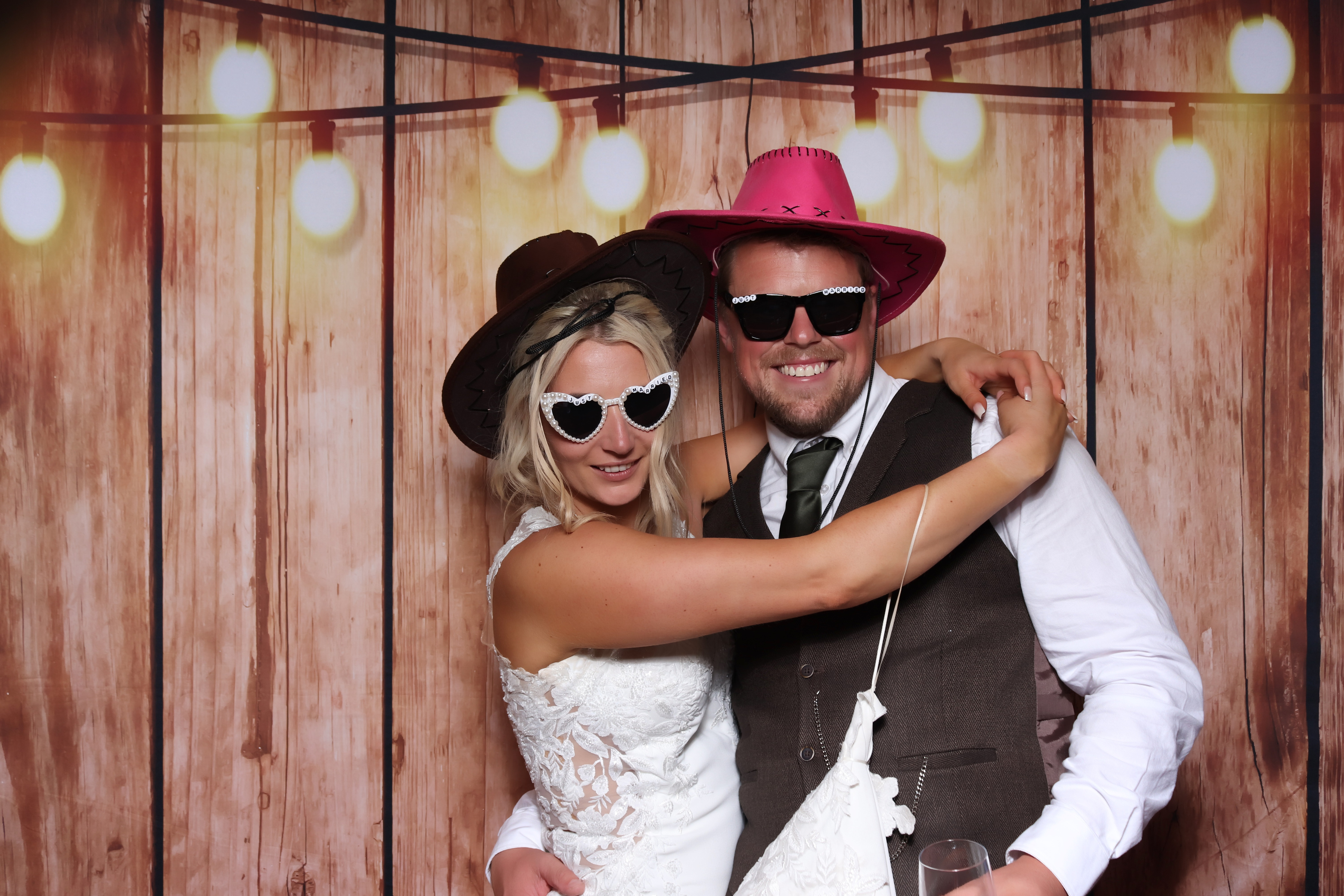 Joe & Kitty Wedding | View more photos from the event at gallery.pbooth.co.uk/u/ThePboothCompany/Joe-Kitty-Wedding