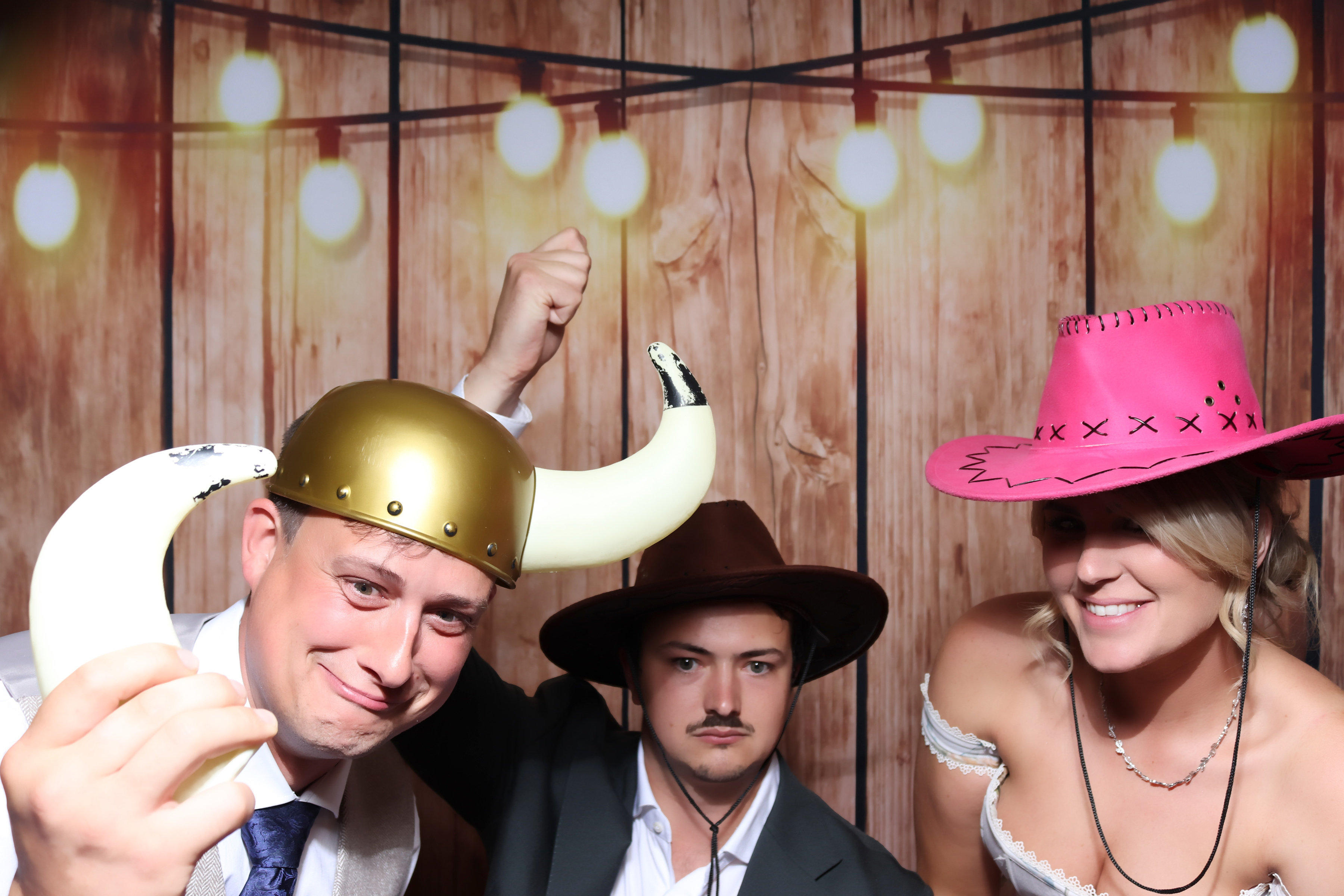 Joe & Kitty Wedding | View more photos from the event at gallery.pbooth.co.uk/u/ThePboothCompany/Joe-Kitty-Wedding