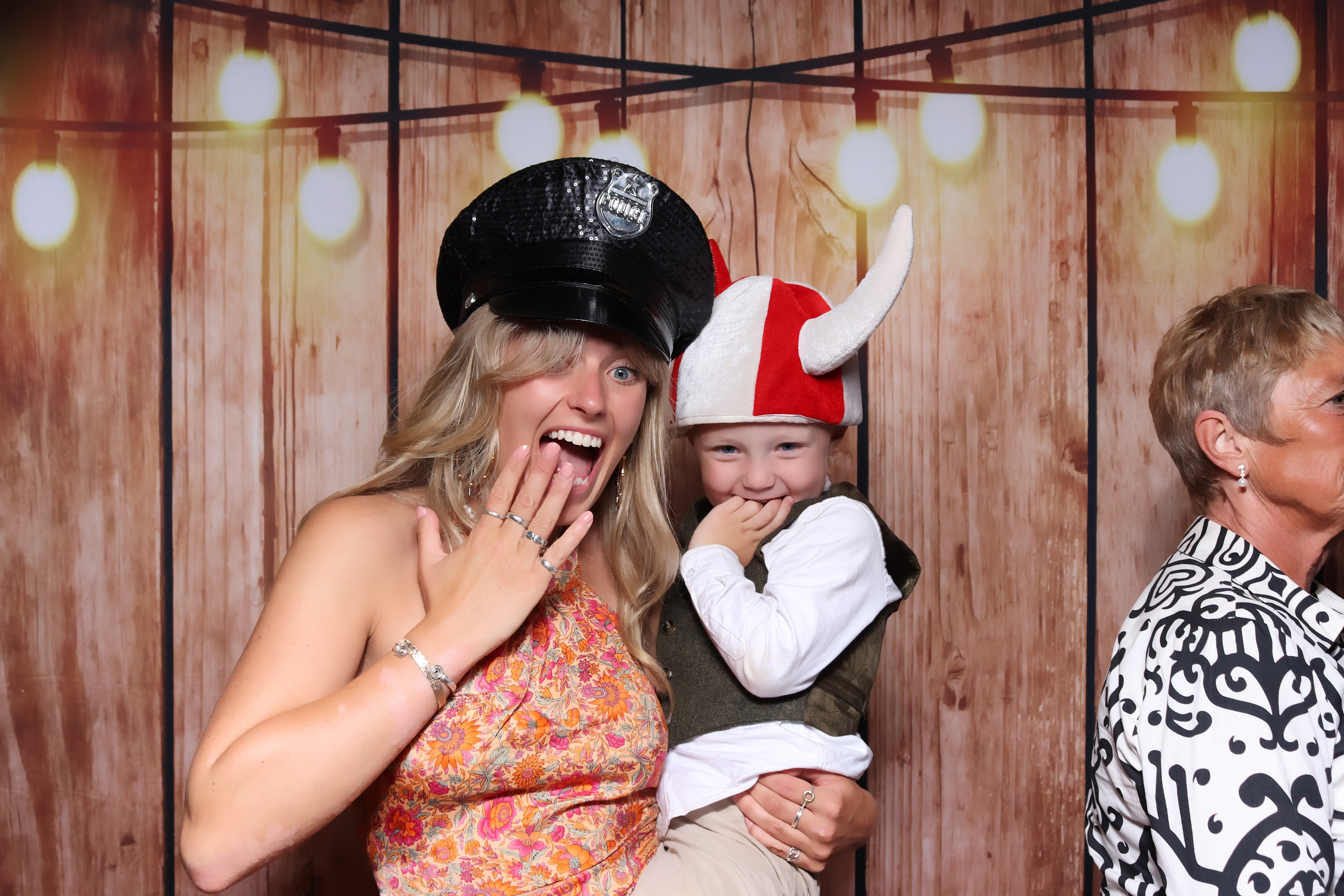 Joe & Kitty Wedding | View more photos from the event at gallery.pbooth.co.uk/u/ThePboothCompany/Joe-Kitty-Wedding