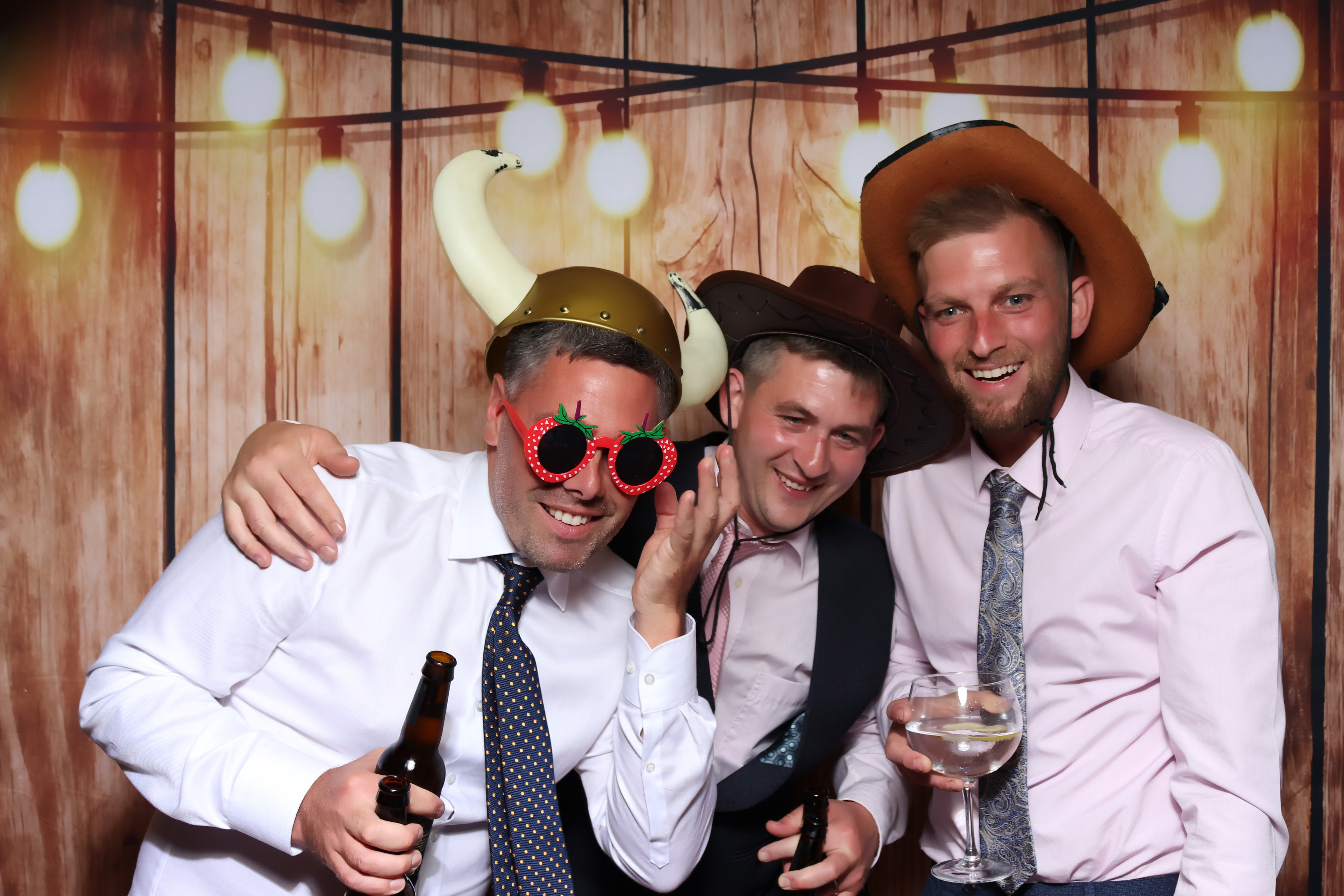 Joe & Kitty Wedding | View more photos from the event at gallery.pbooth.co.uk/u/ThePboothCompany/Joe-Kitty-Wedding