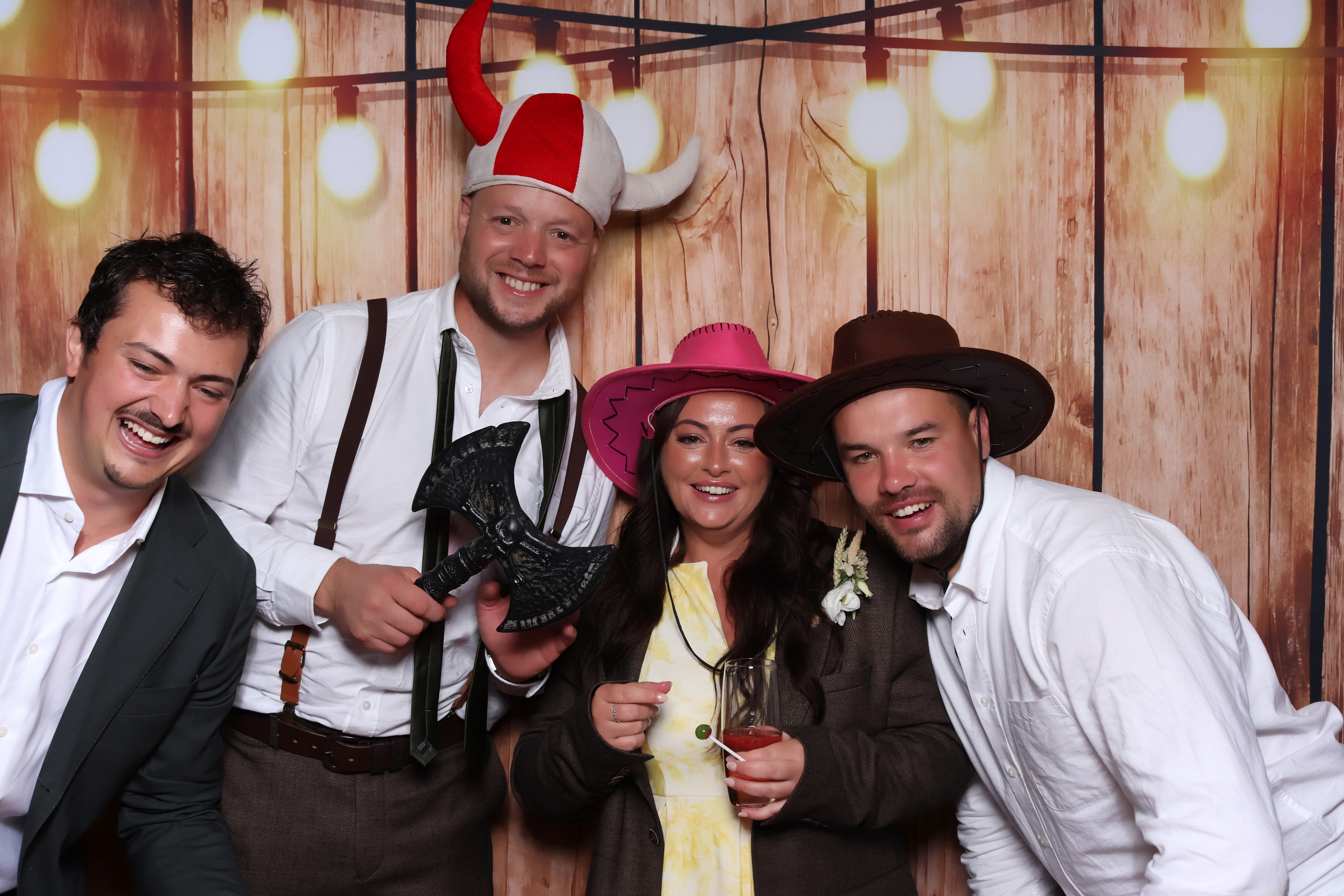 Joe & Kitty Wedding | View more photos from the event at gallery.pbooth.co.uk/u/ThePboothCompany/Joe-Kitty-Wedding