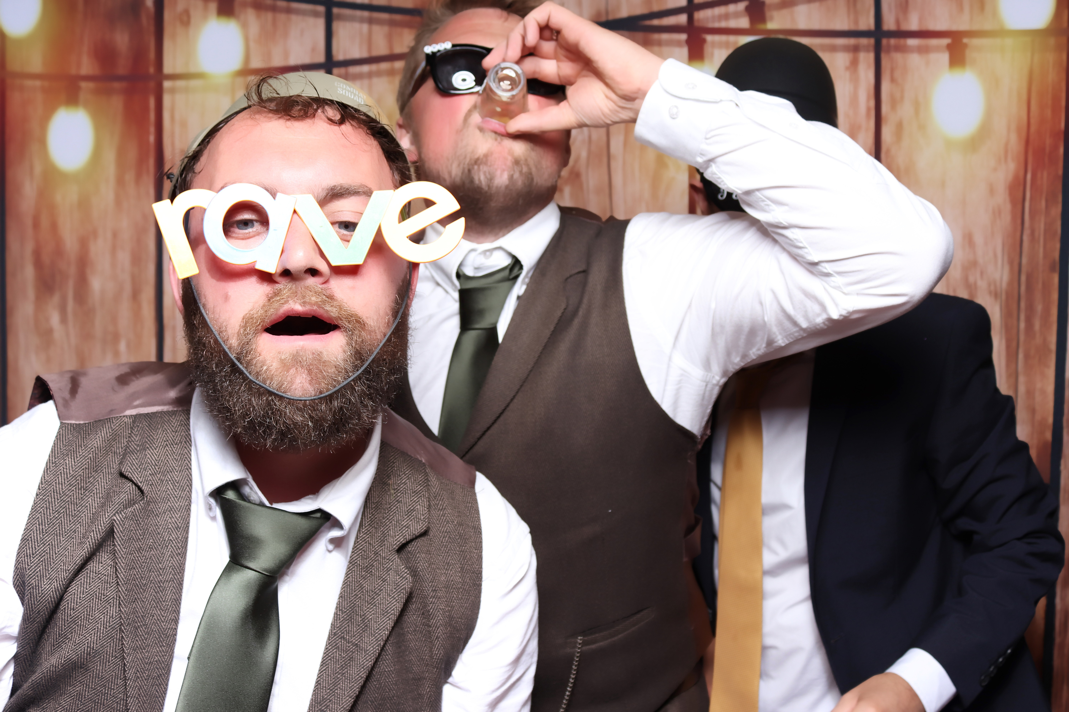 Joe & Kitty Wedding | View more photos from the event at gallery.pbooth.co.uk/u/ThePboothCompany/Joe-Kitty-Wedding