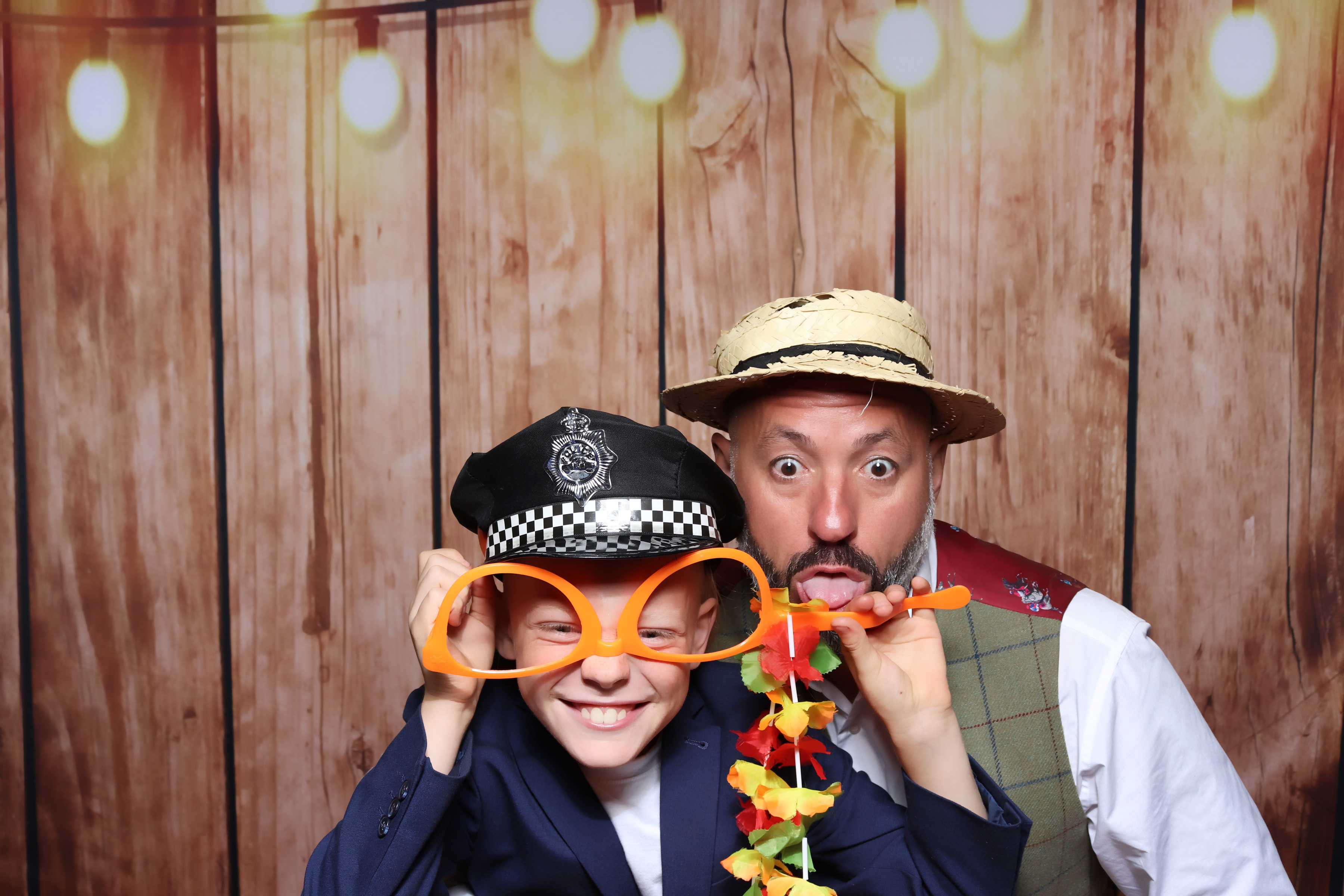 Joe & Kitty Wedding | View more photos from the event at gallery.pbooth.co.uk/u/ThePboothCompany/Joe-Kitty-Wedding