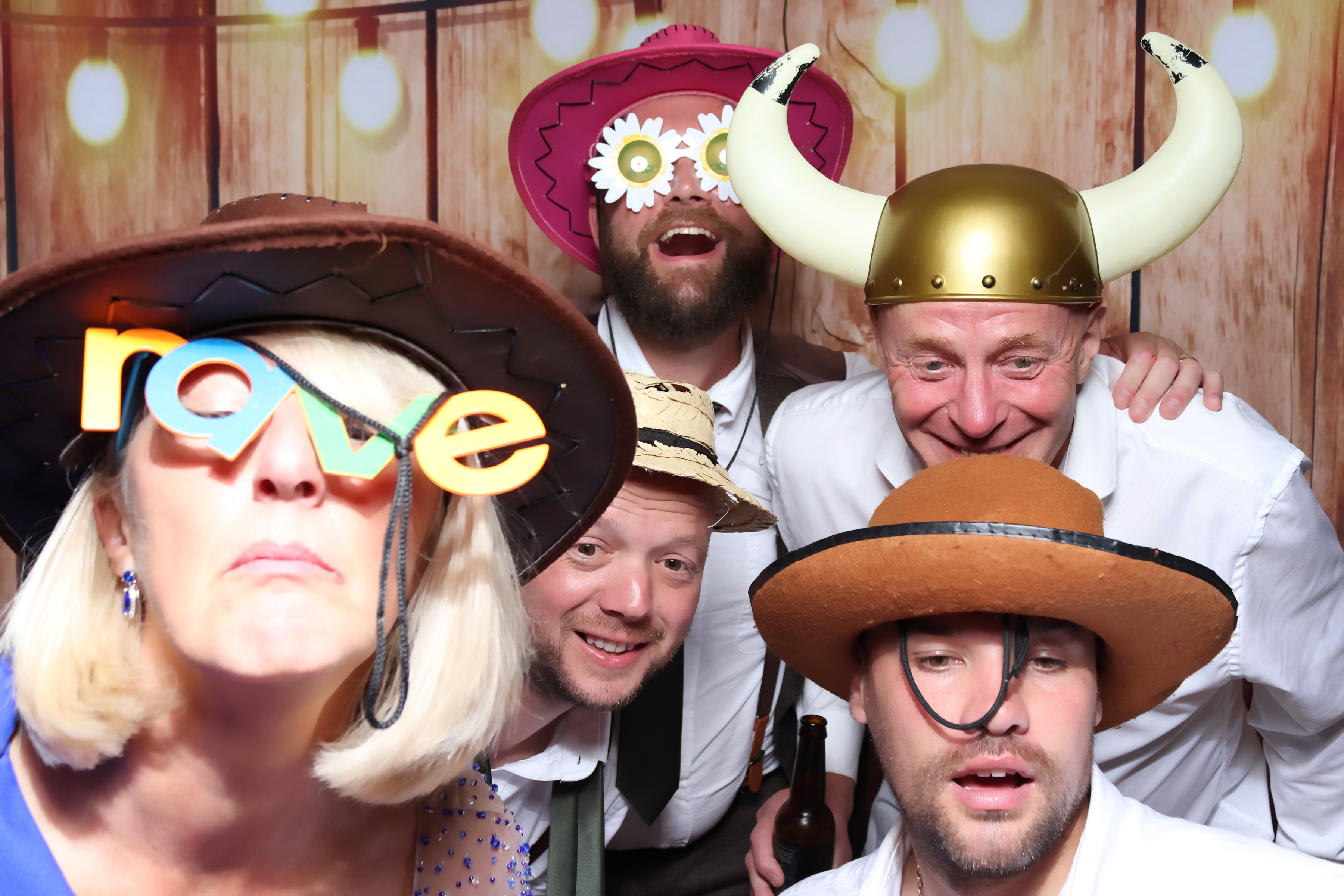 Joe & Kitty Wedding | View more photos from the event at gallery.pbooth.co.uk/u/ThePboothCompany/Joe-Kitty-Wedding